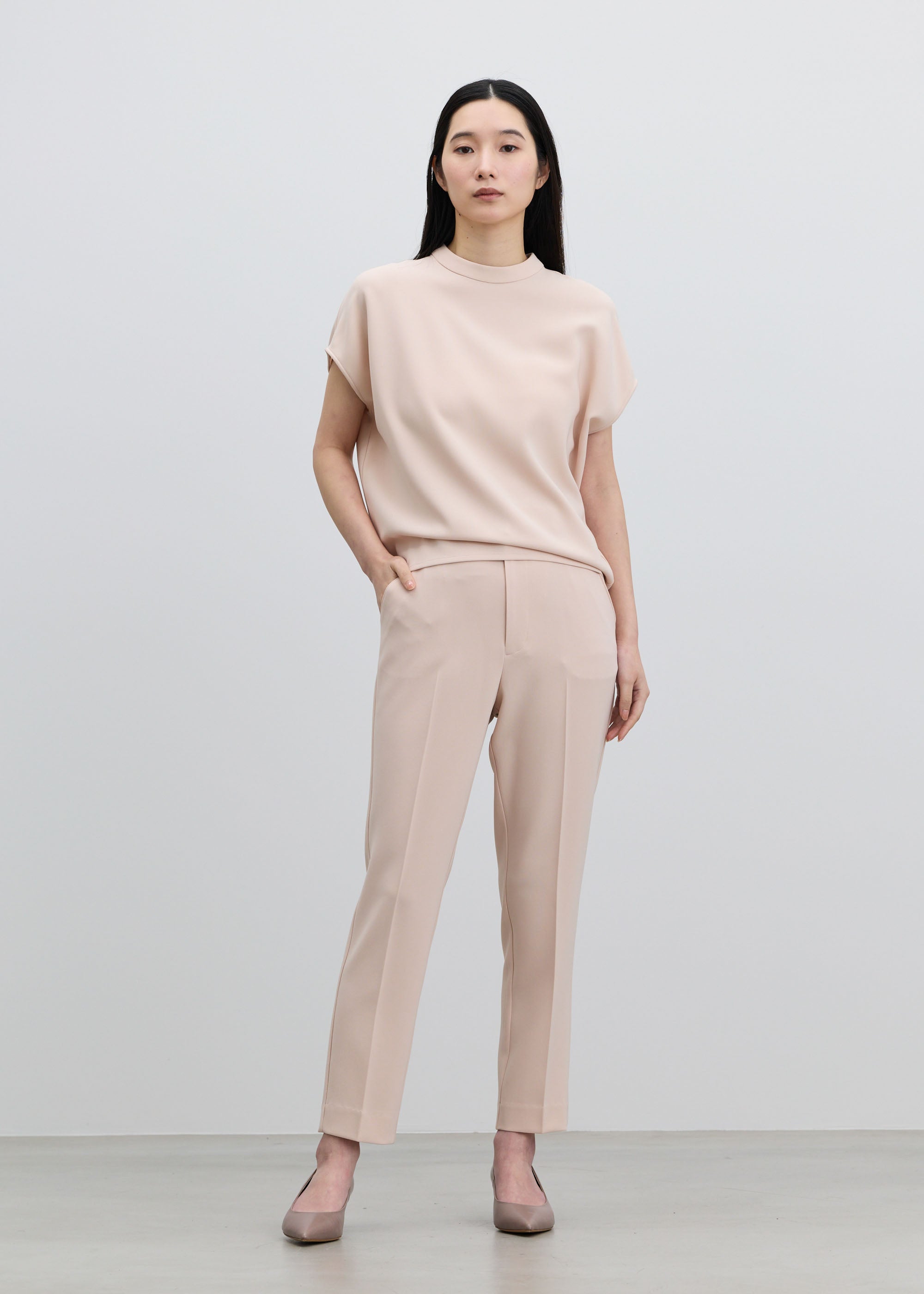 スタンドカラーコクーンブラウス