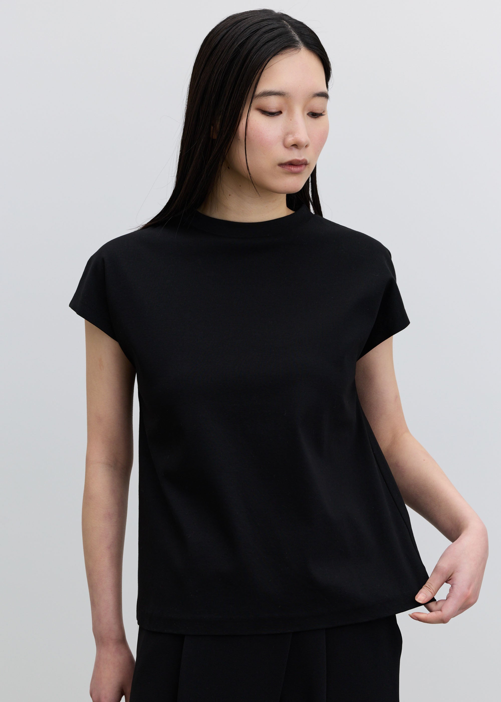 COOL SMOOTH スタンドカラーカットソー