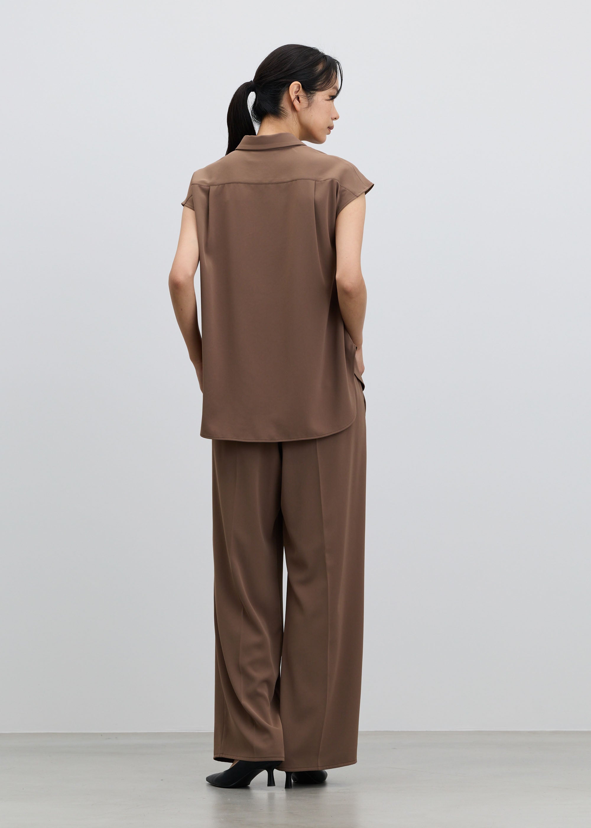 ヴィンテージサテンドロストワイドパンツ - SOÉJU online store｜上質