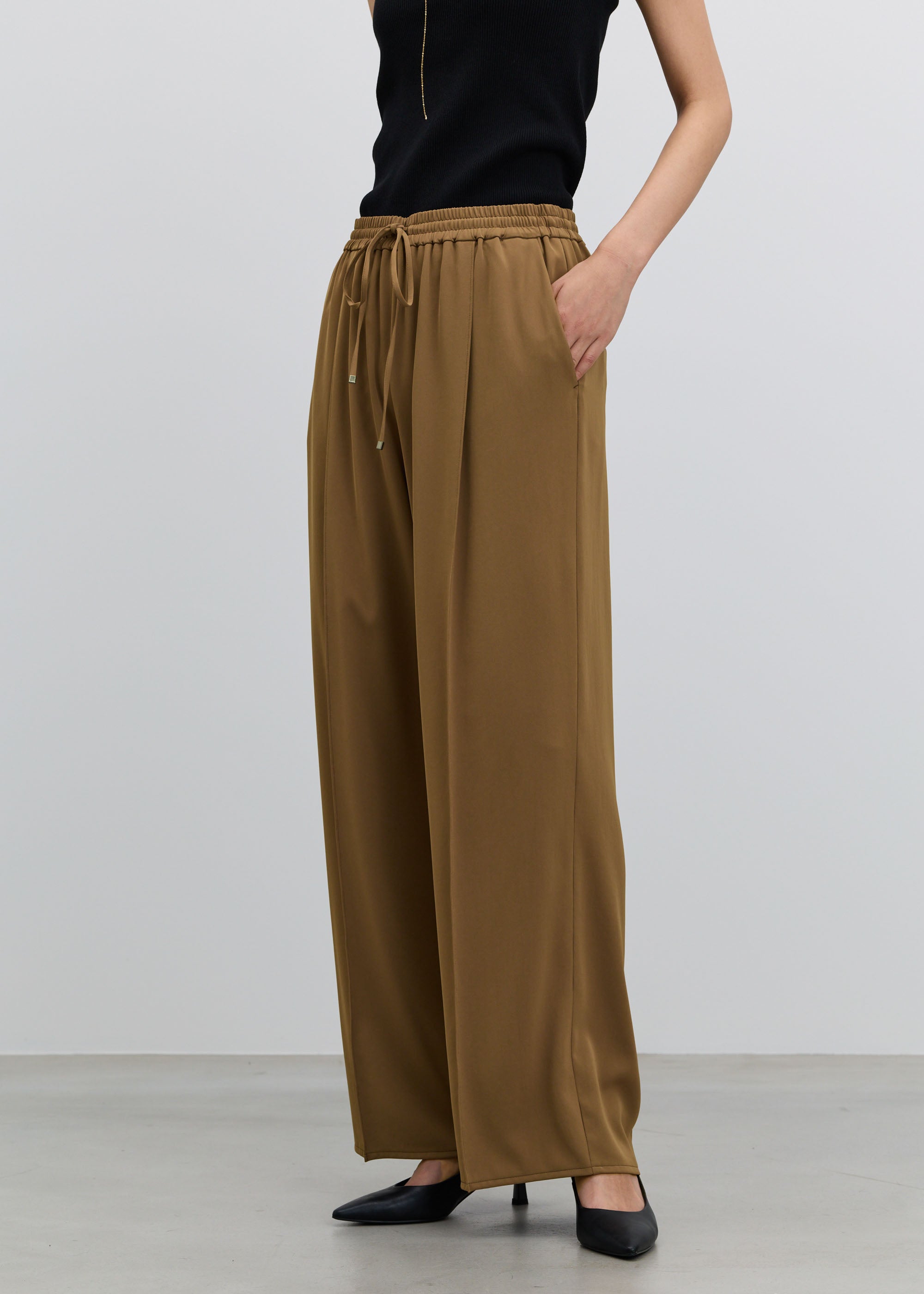 ヴィンテージサテンドロストワイドパンツ