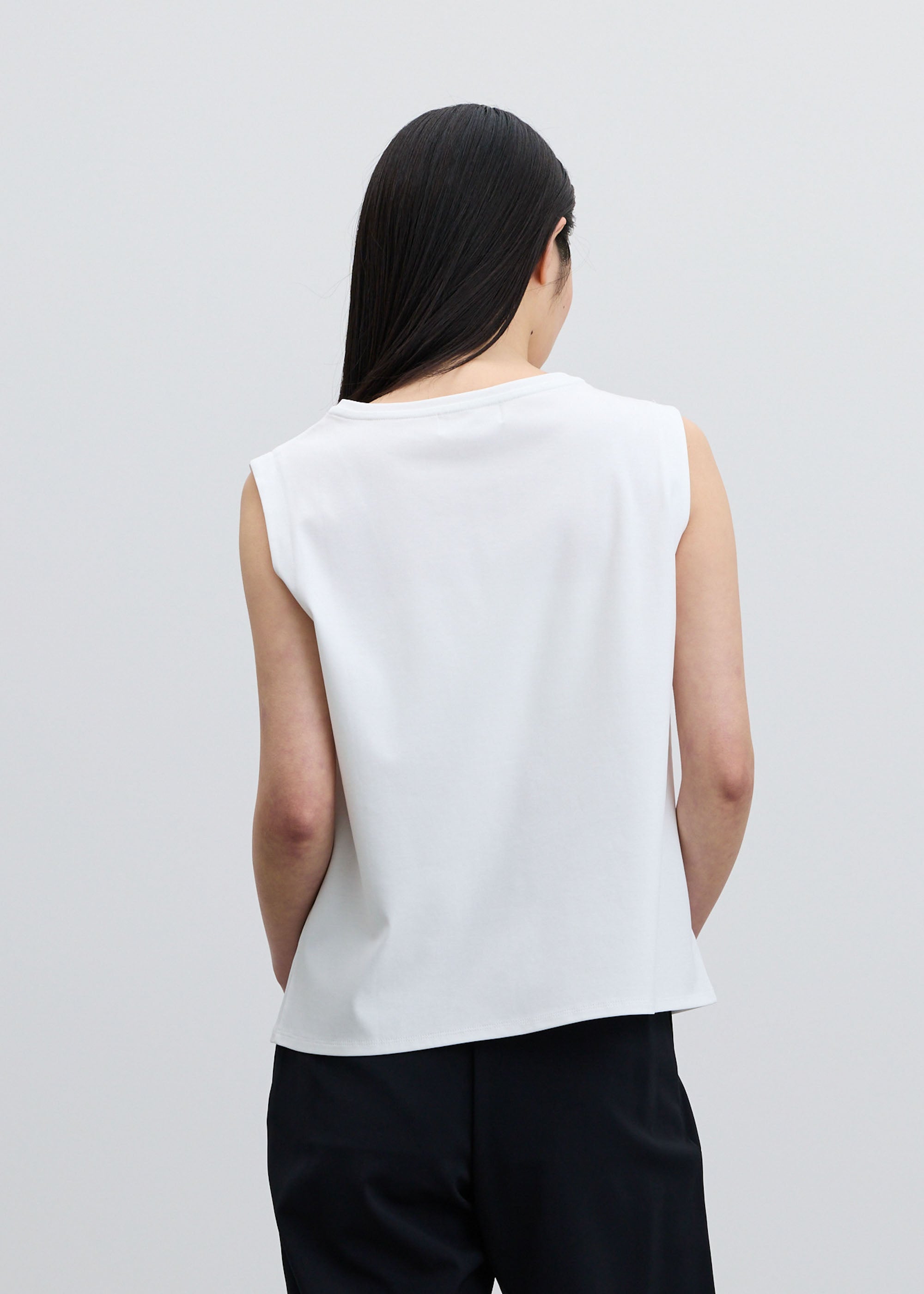 COOL SMOOTH ノースリーブカットソー- SOÉJU online store｜上質な大人