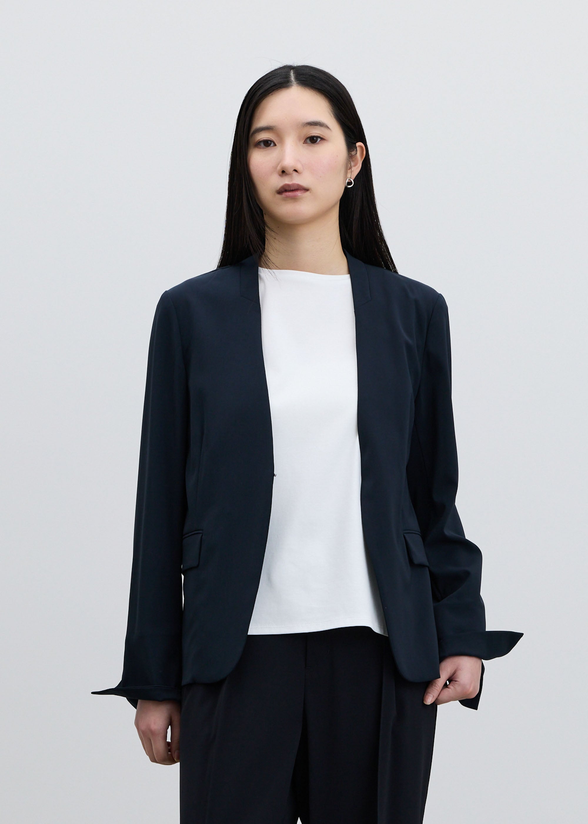 エアリーストレッチノーカラージャケット - SOÉJU online store｜上質