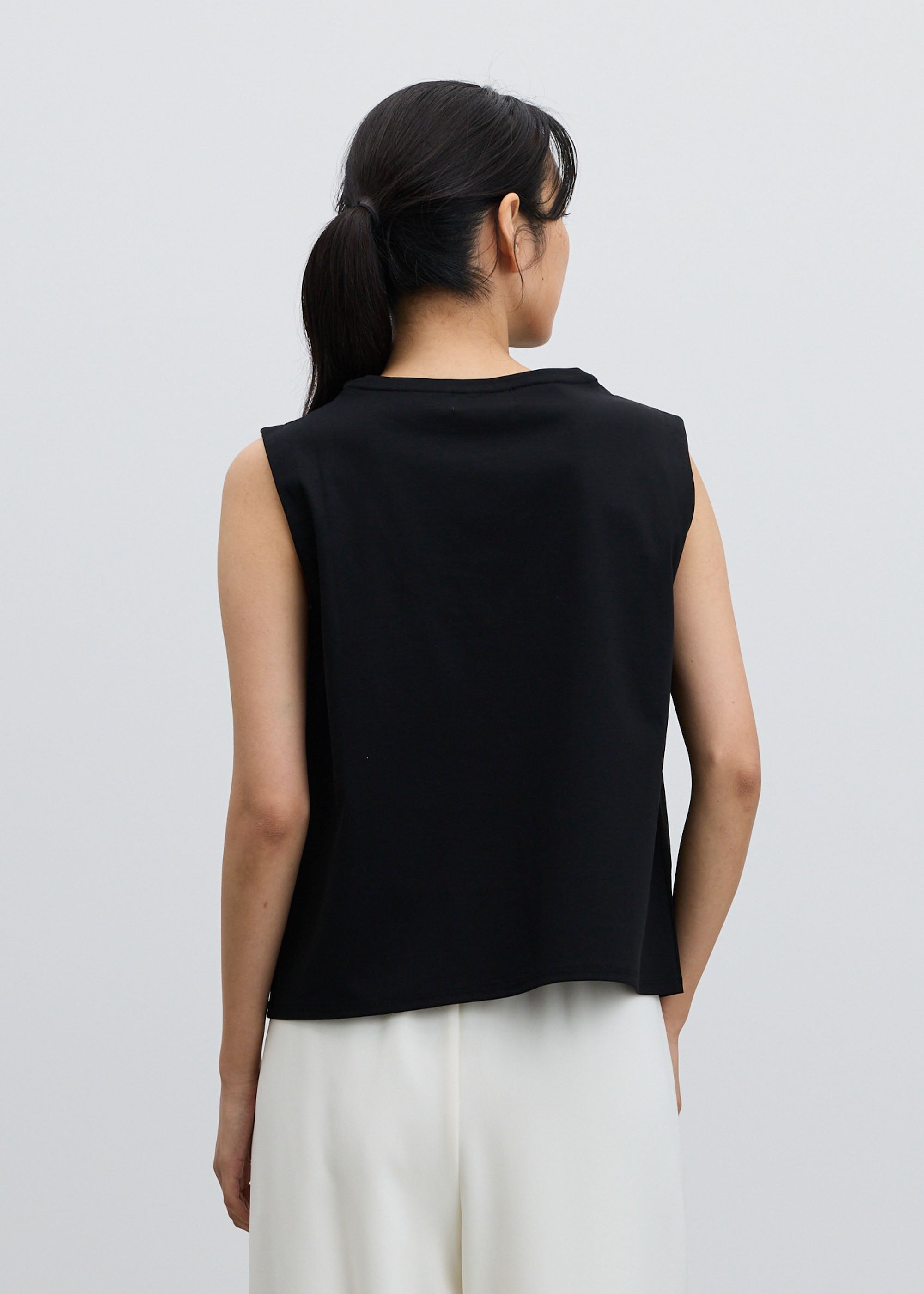 COOL SMOOTH ノースリーブカットソー