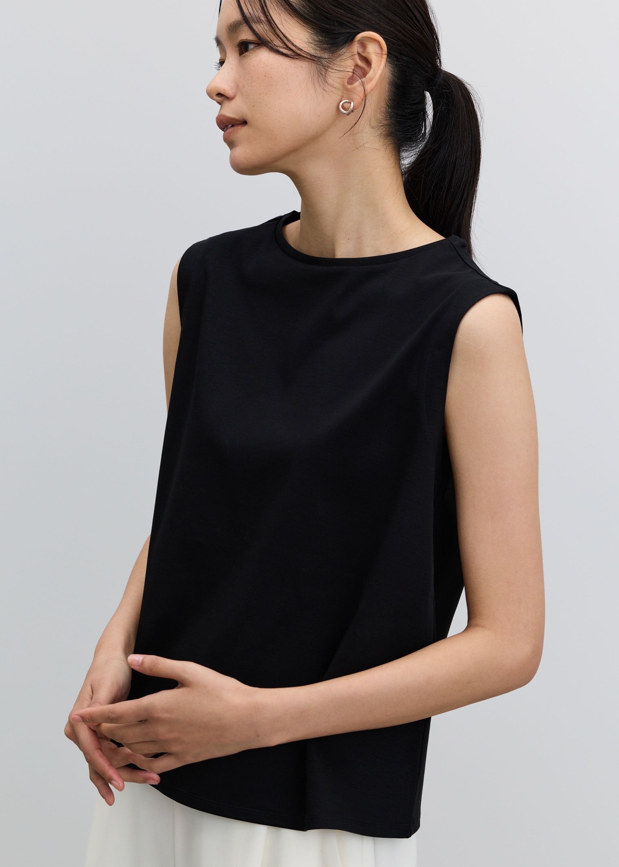 COOL SMOOTH ノースリーブカットソー