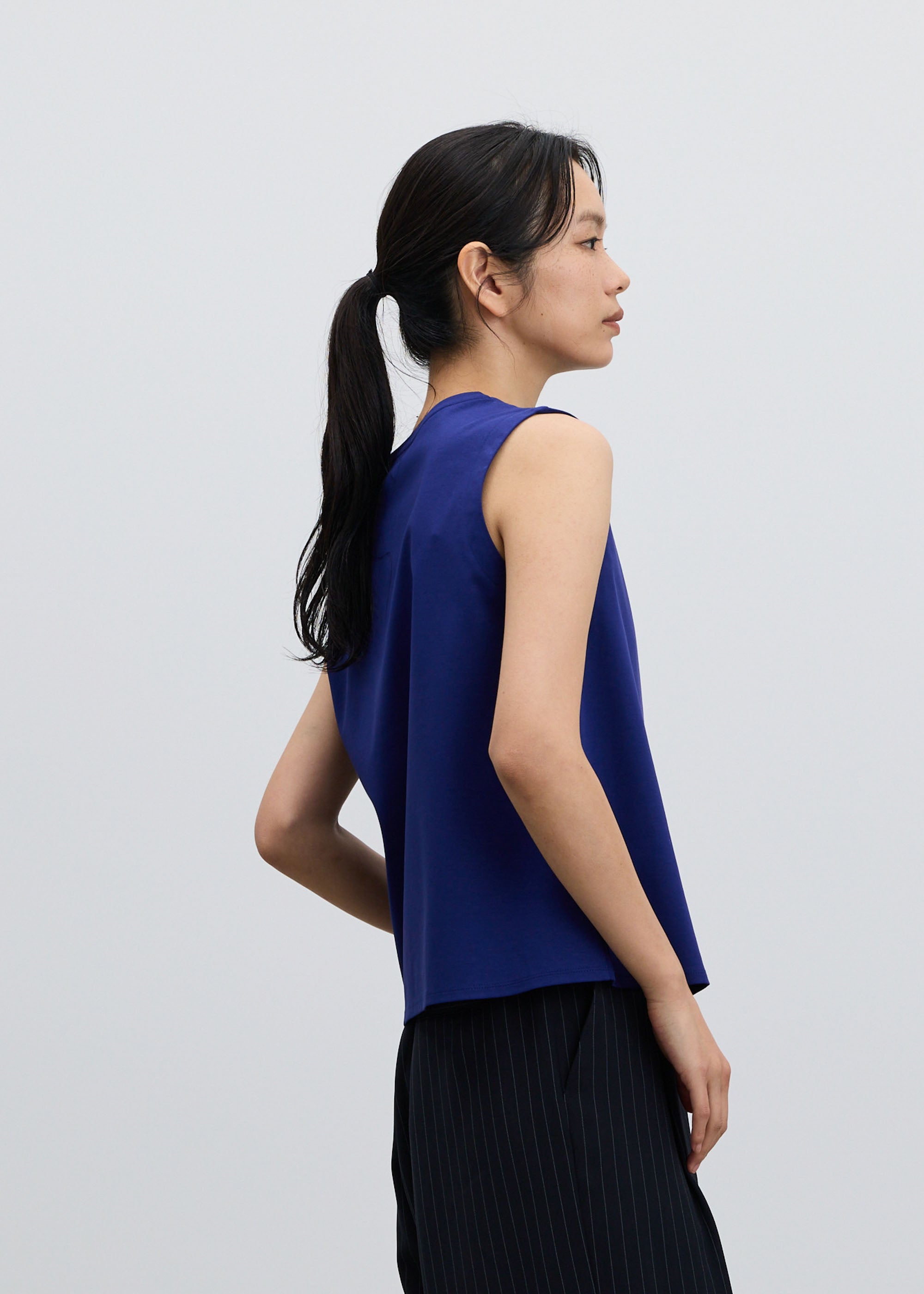 COOL SMOOTH ノースリーブカットソー