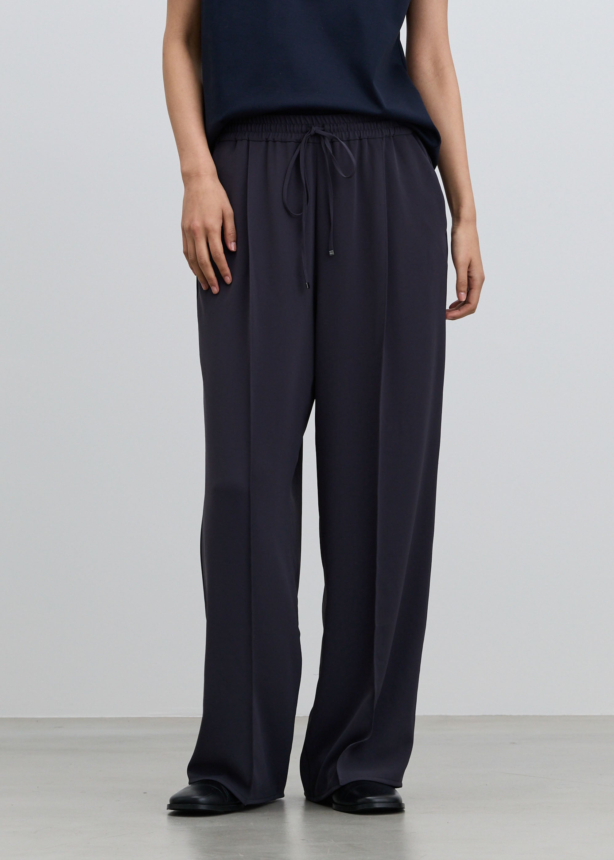 ヴィンテージサテンドロストワイドパンツ