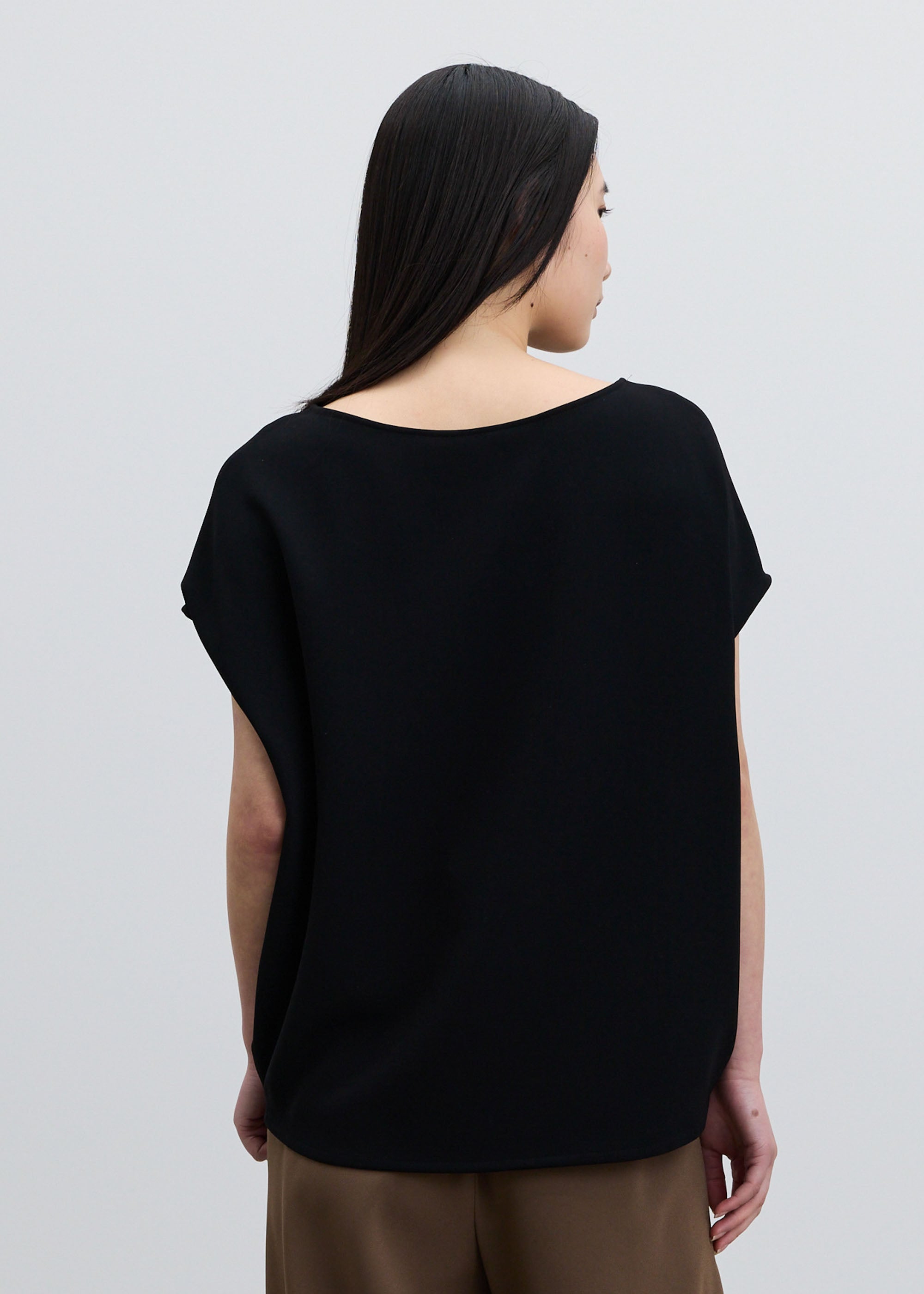 ショートスリーブコクーンブラウス