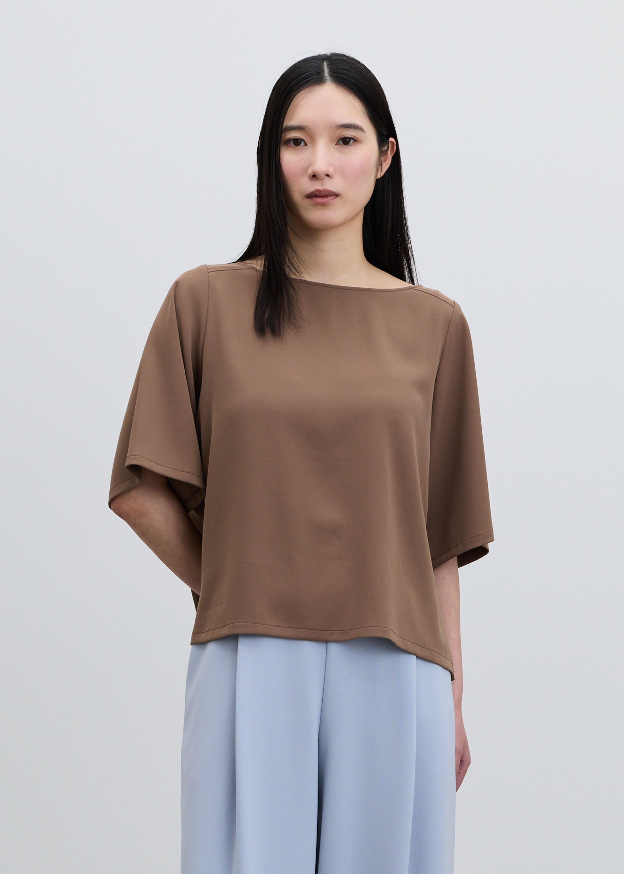 ヴィンテージサテンボートネックTブラウス