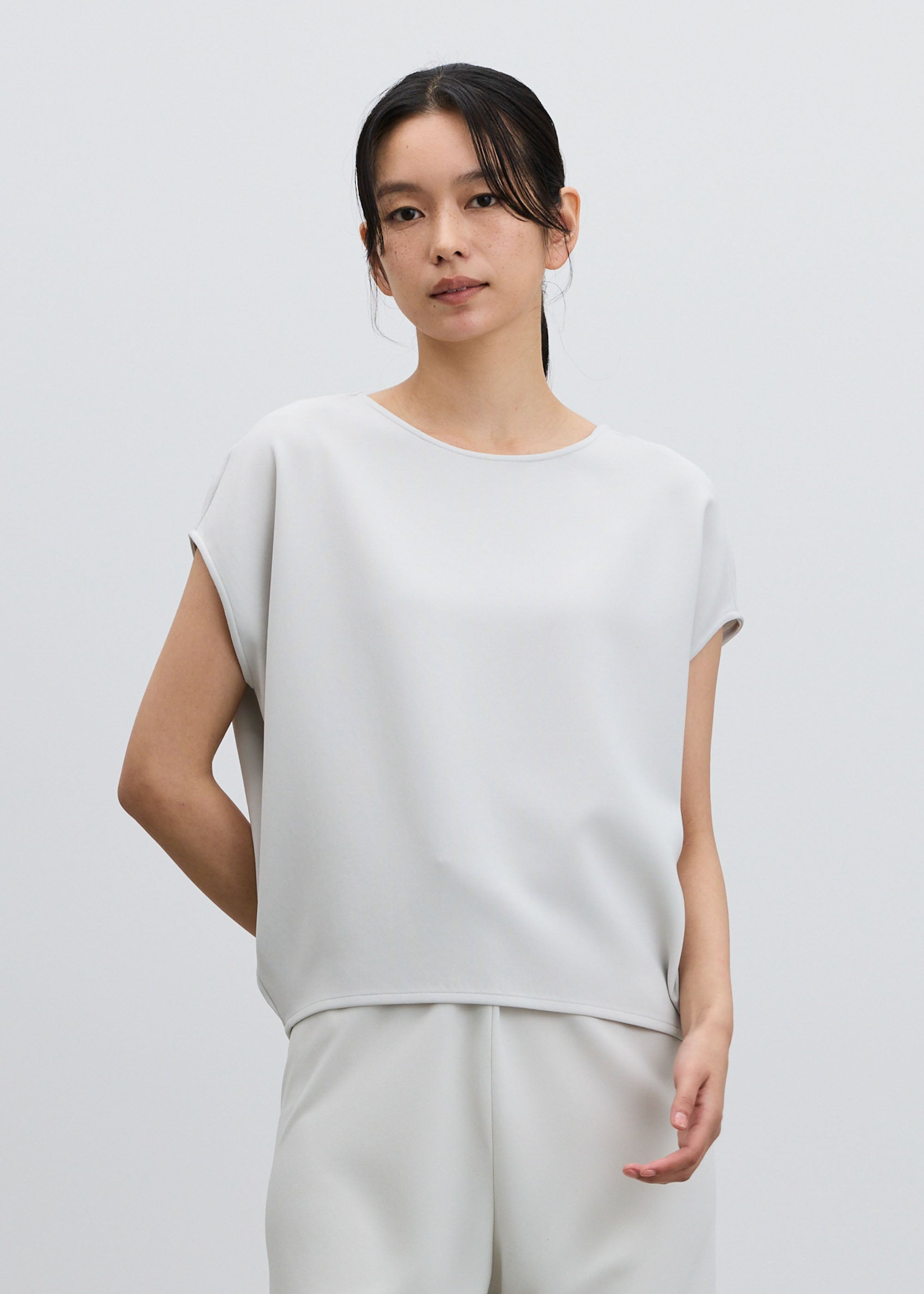 ショートスリーブコクーンブラウス