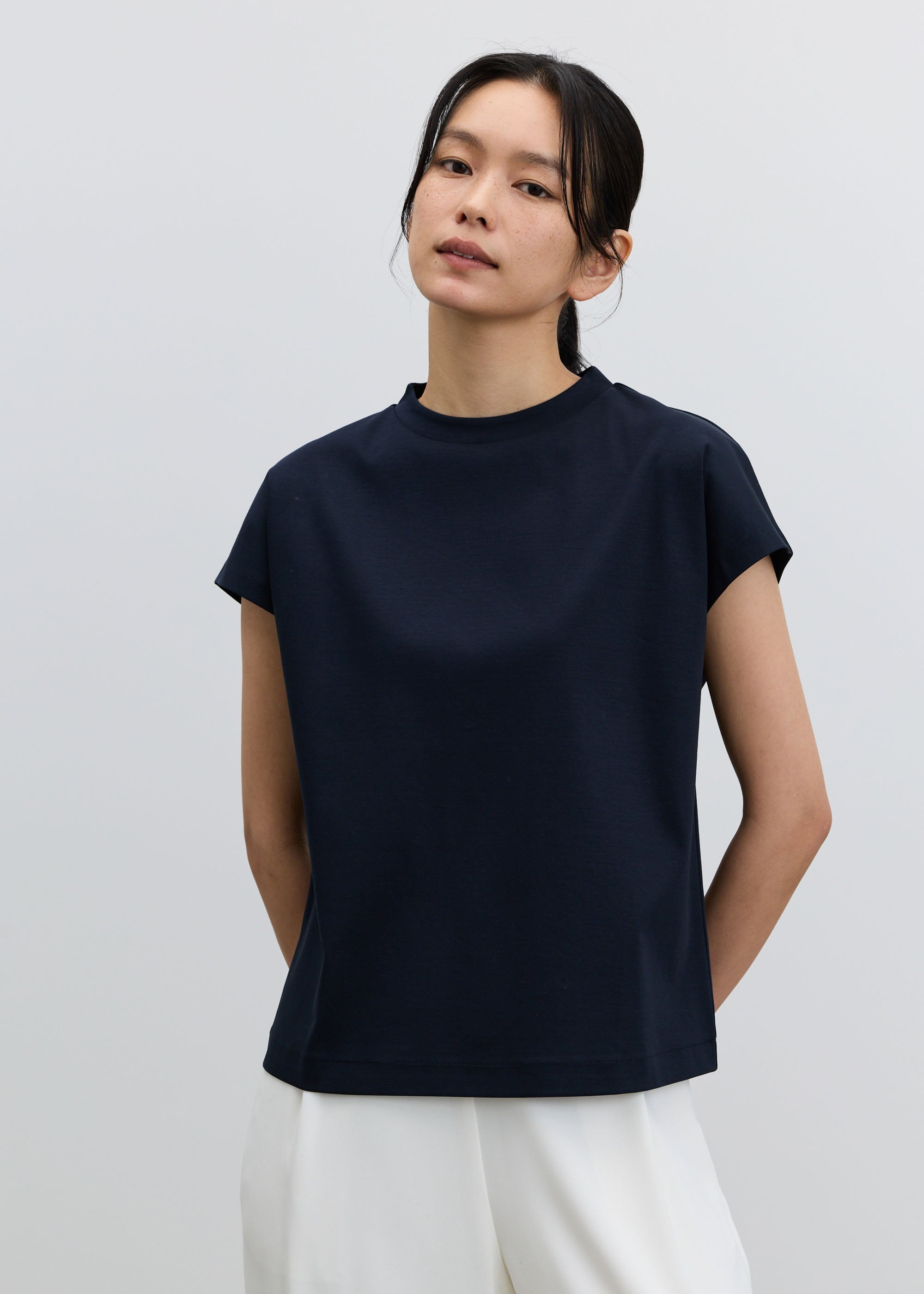 COOL SMOOTH スタンドカラーカットソー