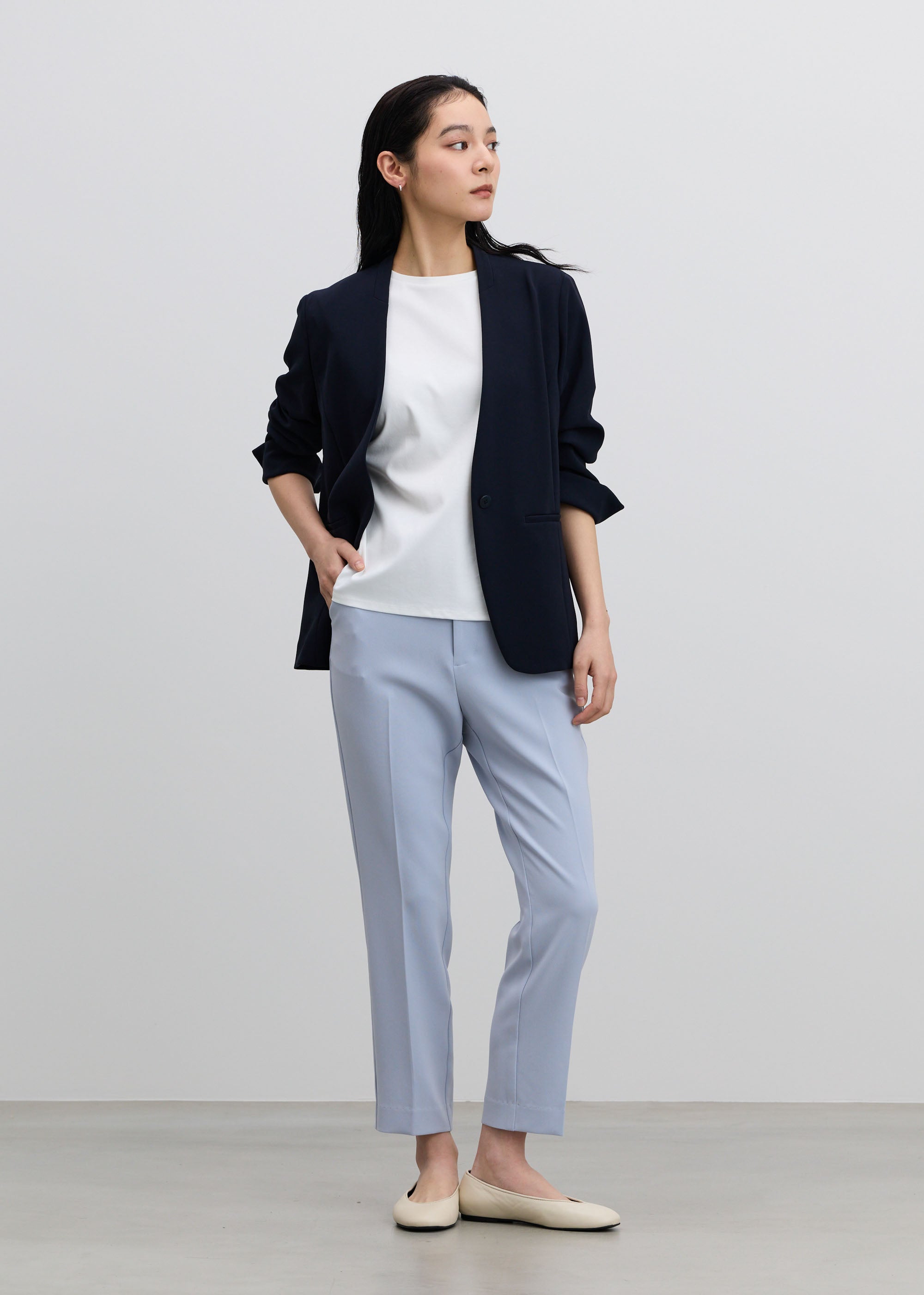 センタープレスパンツ