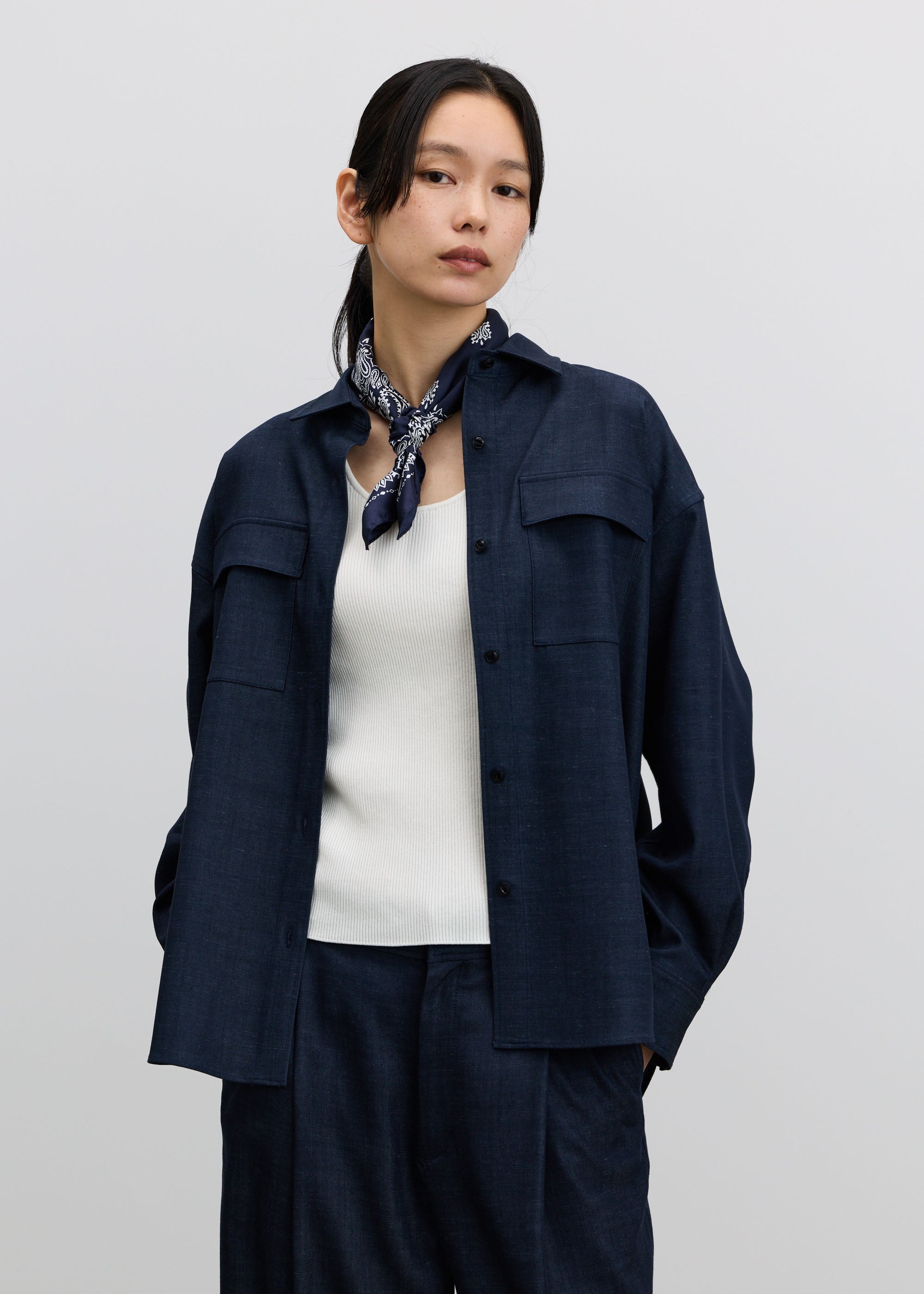 シルクバンダナプリントスカーフ