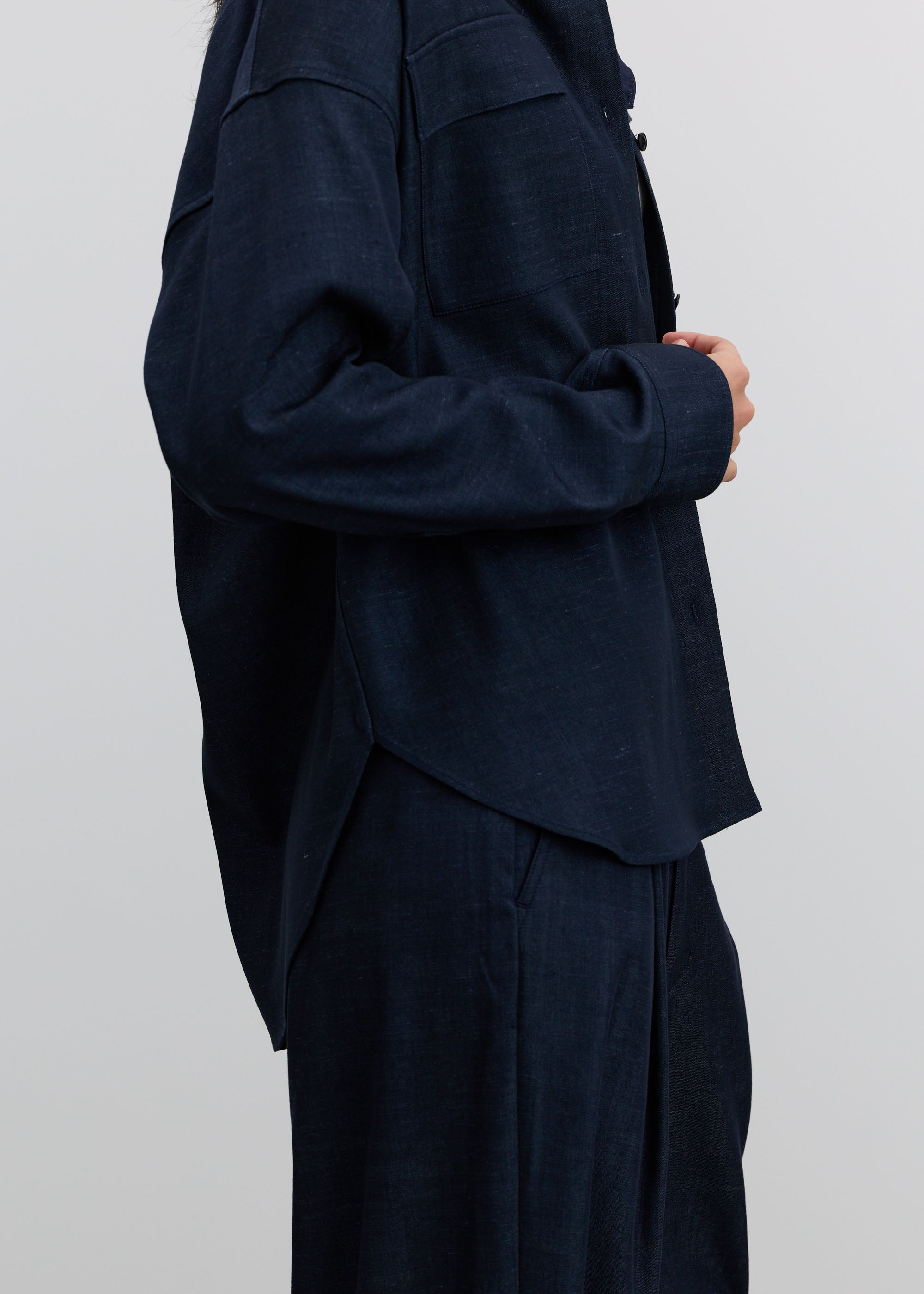 デニムライクシャツ