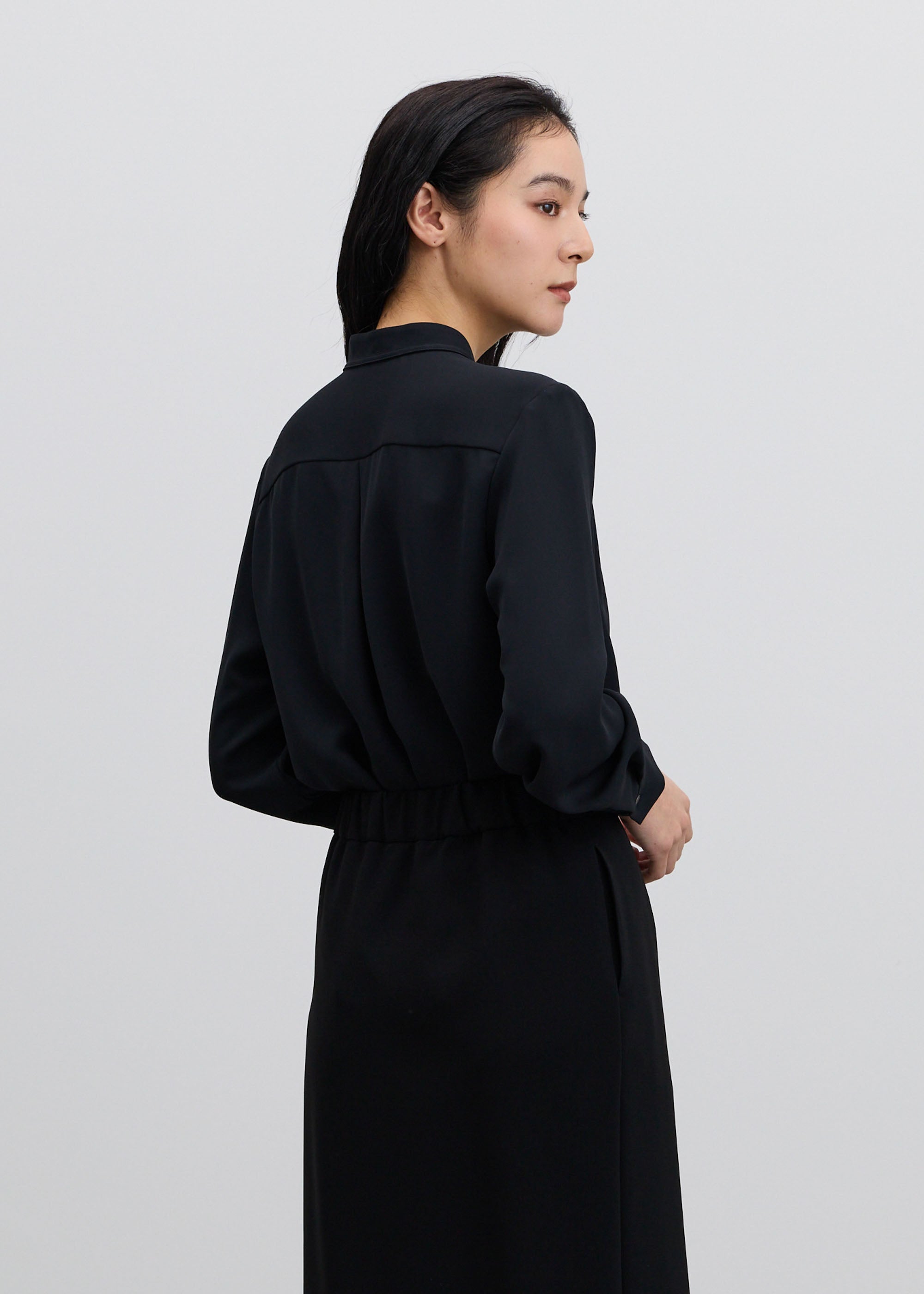 エアリージョーゼットリボンブラウス