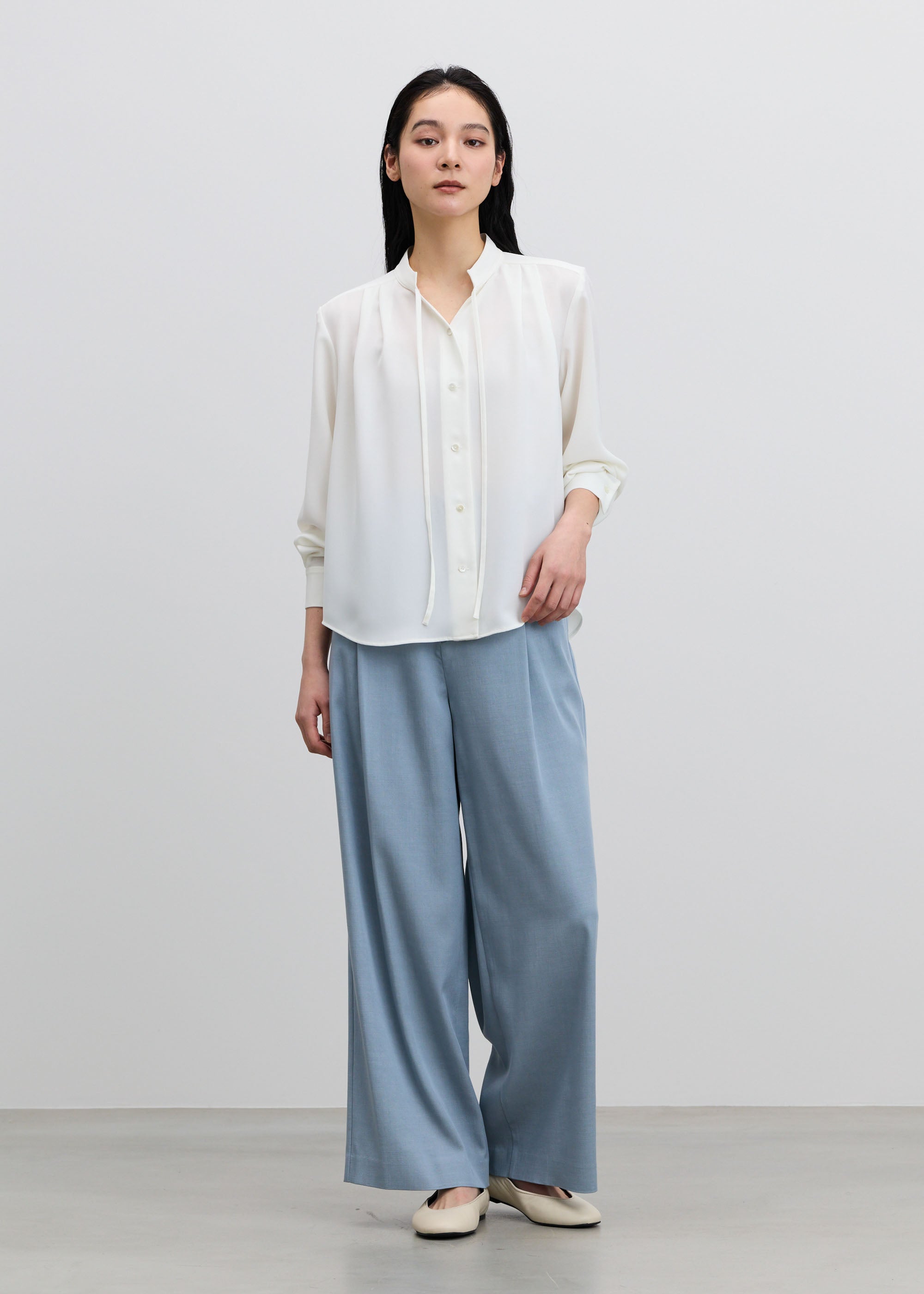 エアリージョーゼットリボンブラウス