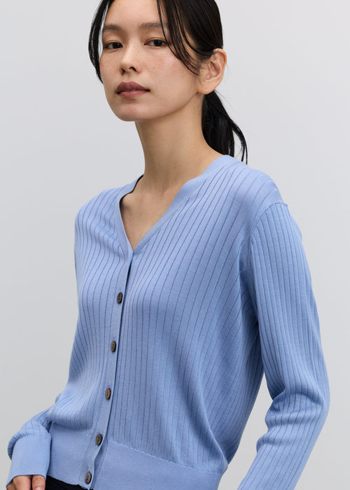 モデル:174cm サイズ:M