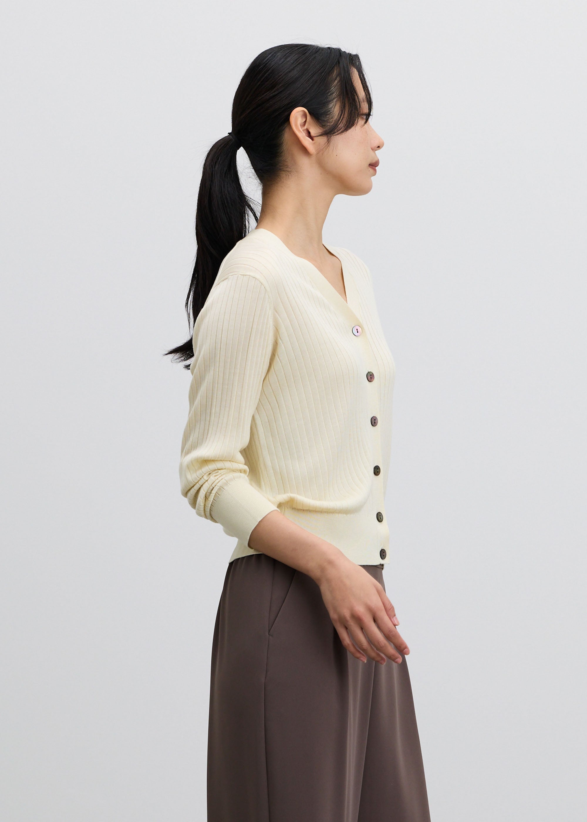 シルクワイドリブVネックカーディガン