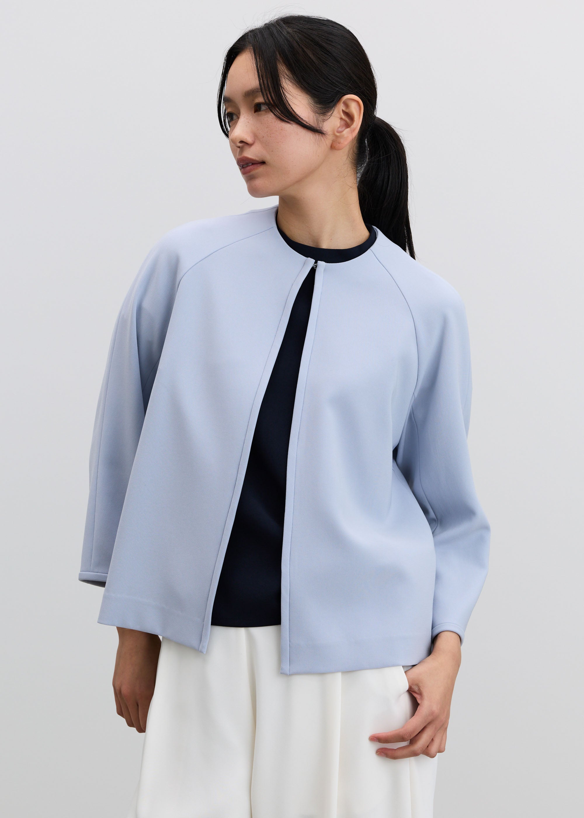 フロントホック8分袖ジャケット - SOÉJU online store｜上質な大人の