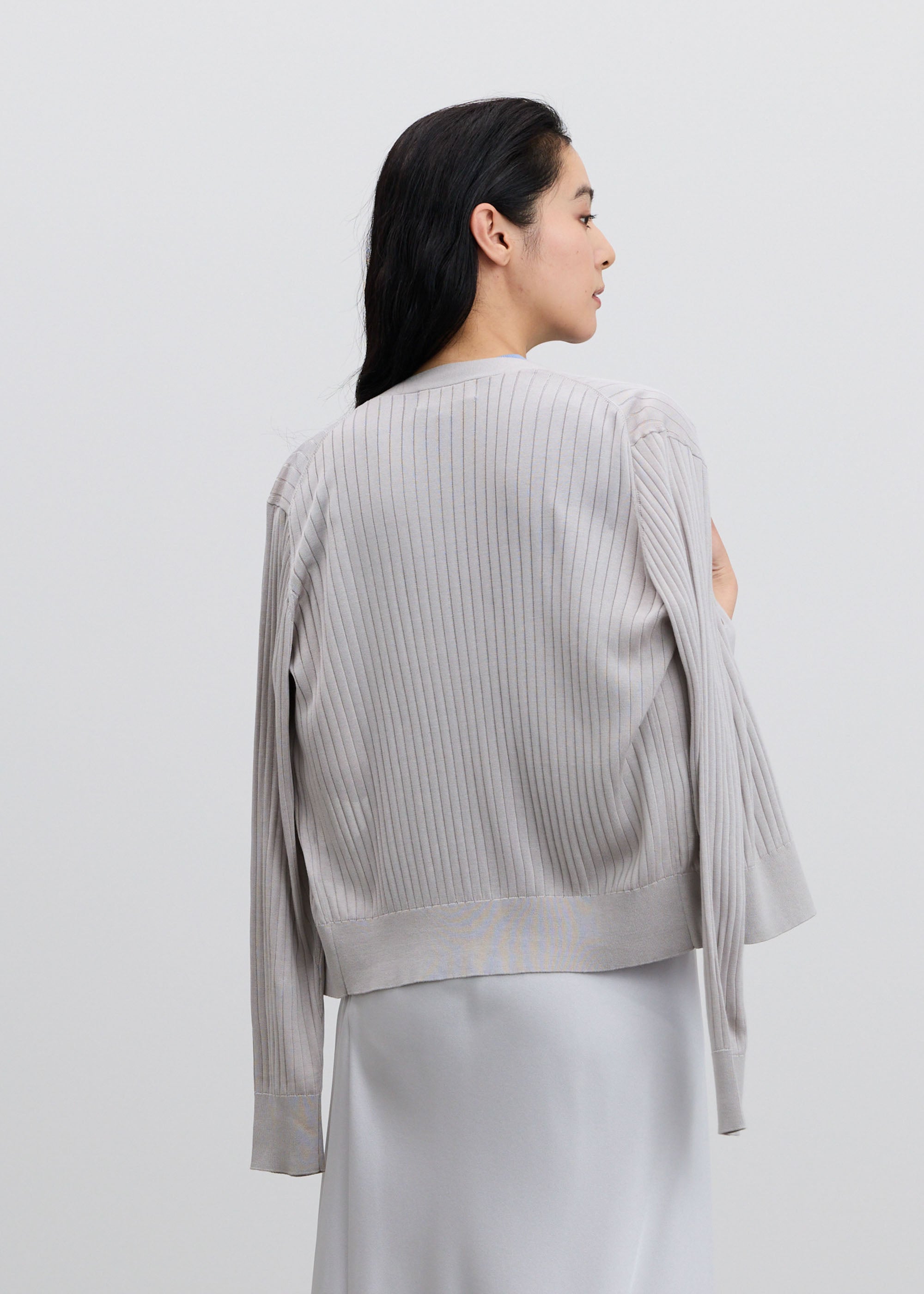 シルクワイドリブVネックカーディガン