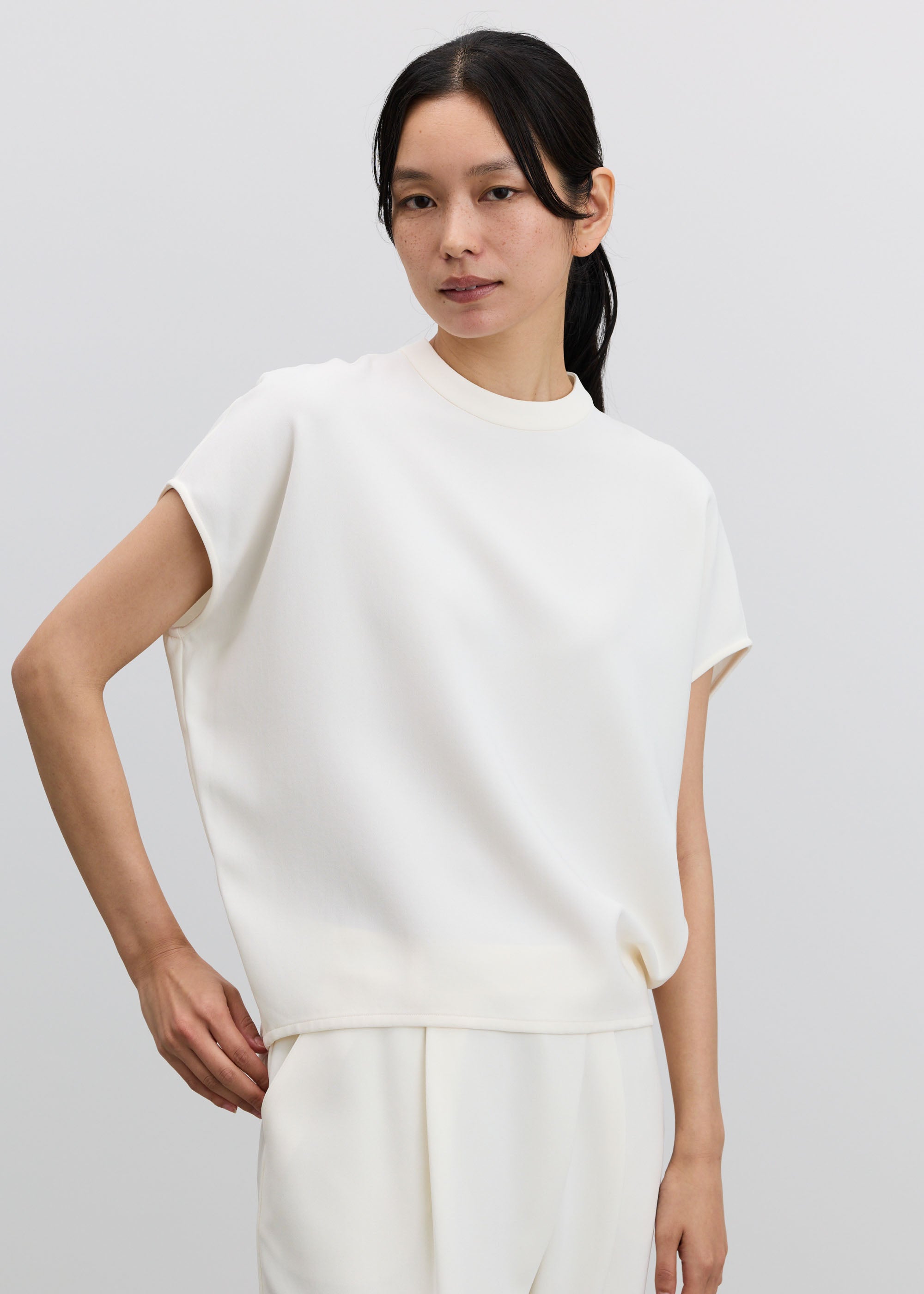 スタンドカラーコクーンブラウス