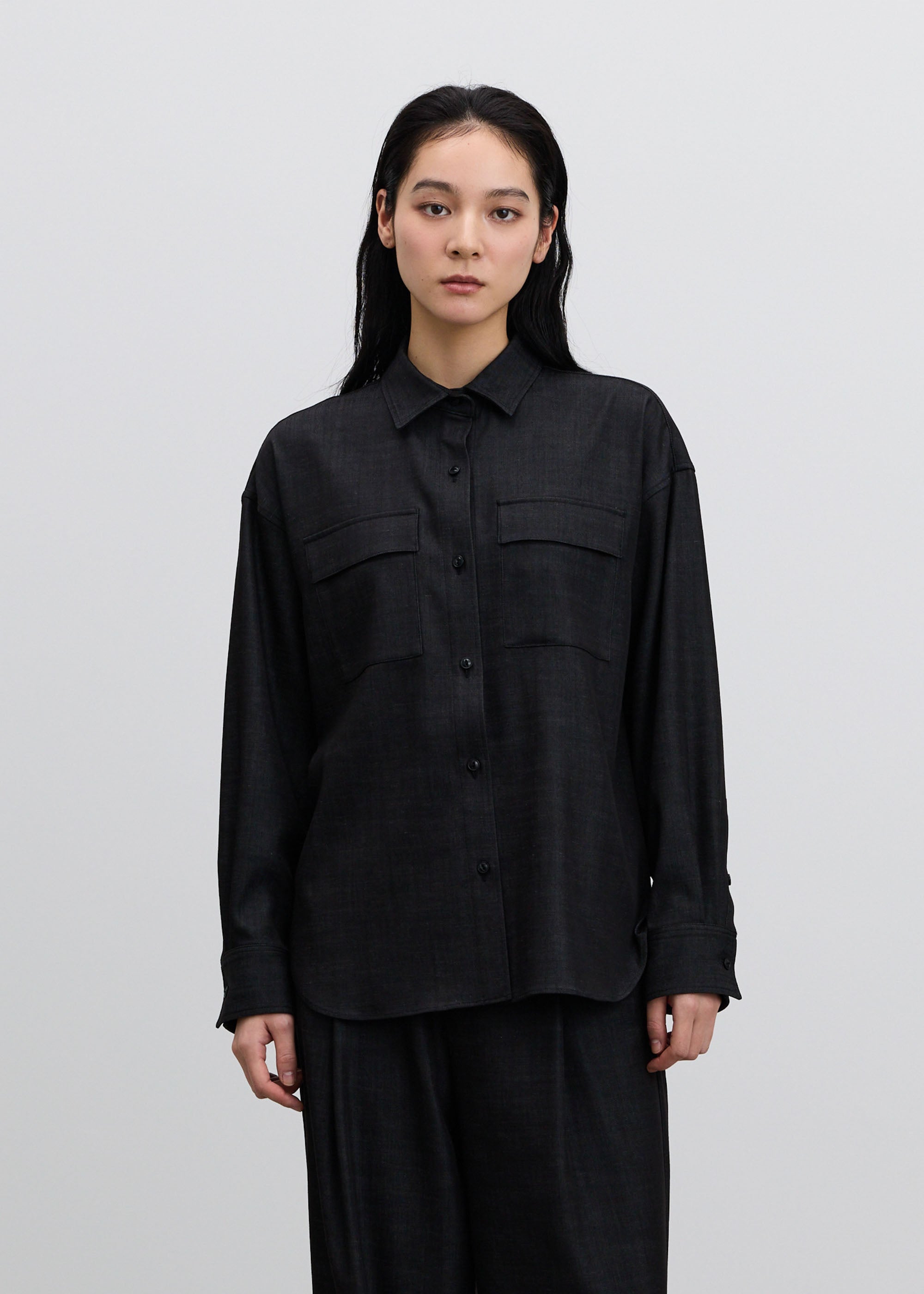 デニムライクシャツ