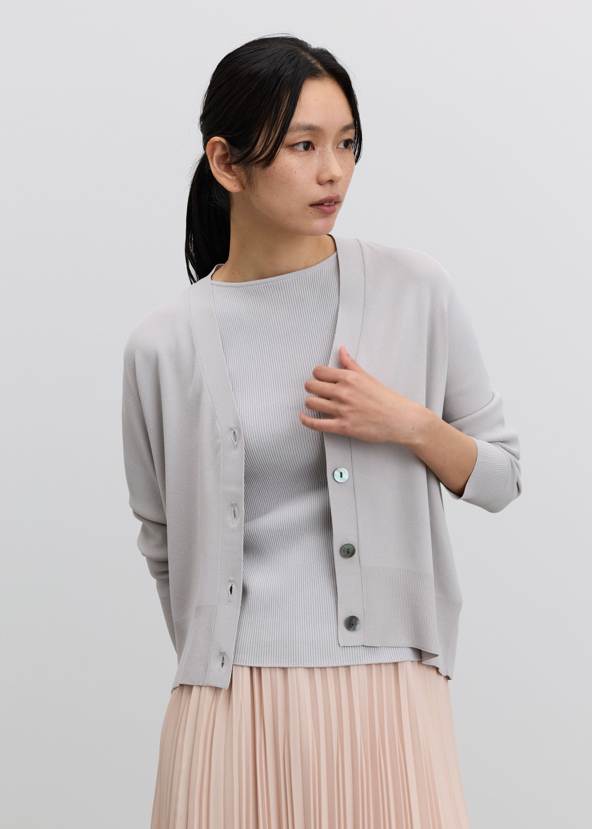 SOEJU ソージュ ウールカーディガン M グレージュ ウールハイゲージカーディガン - SOÉJU online store｜上質な大人の