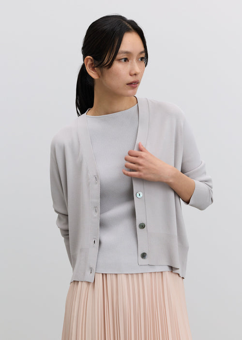 モデル:174cm サイズ:F