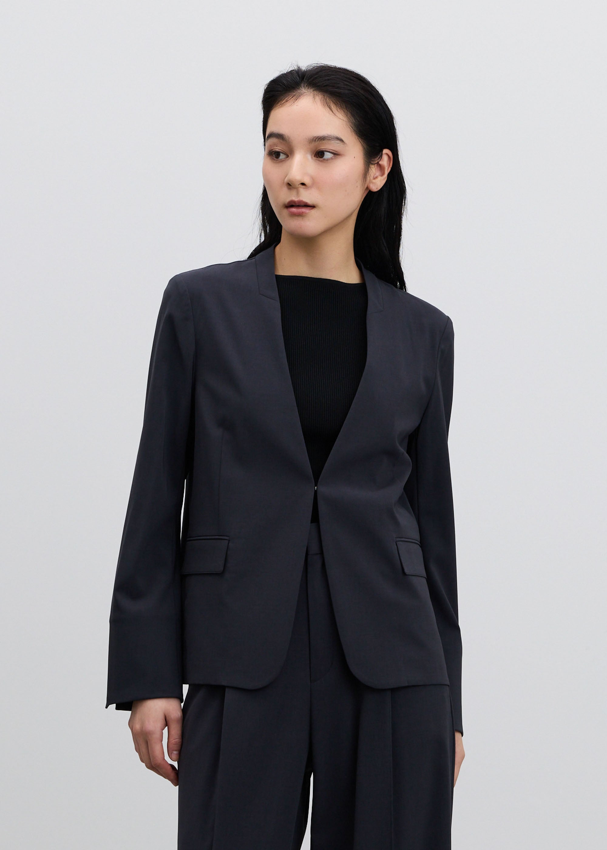 エアリーストレッチノーカラージャケット