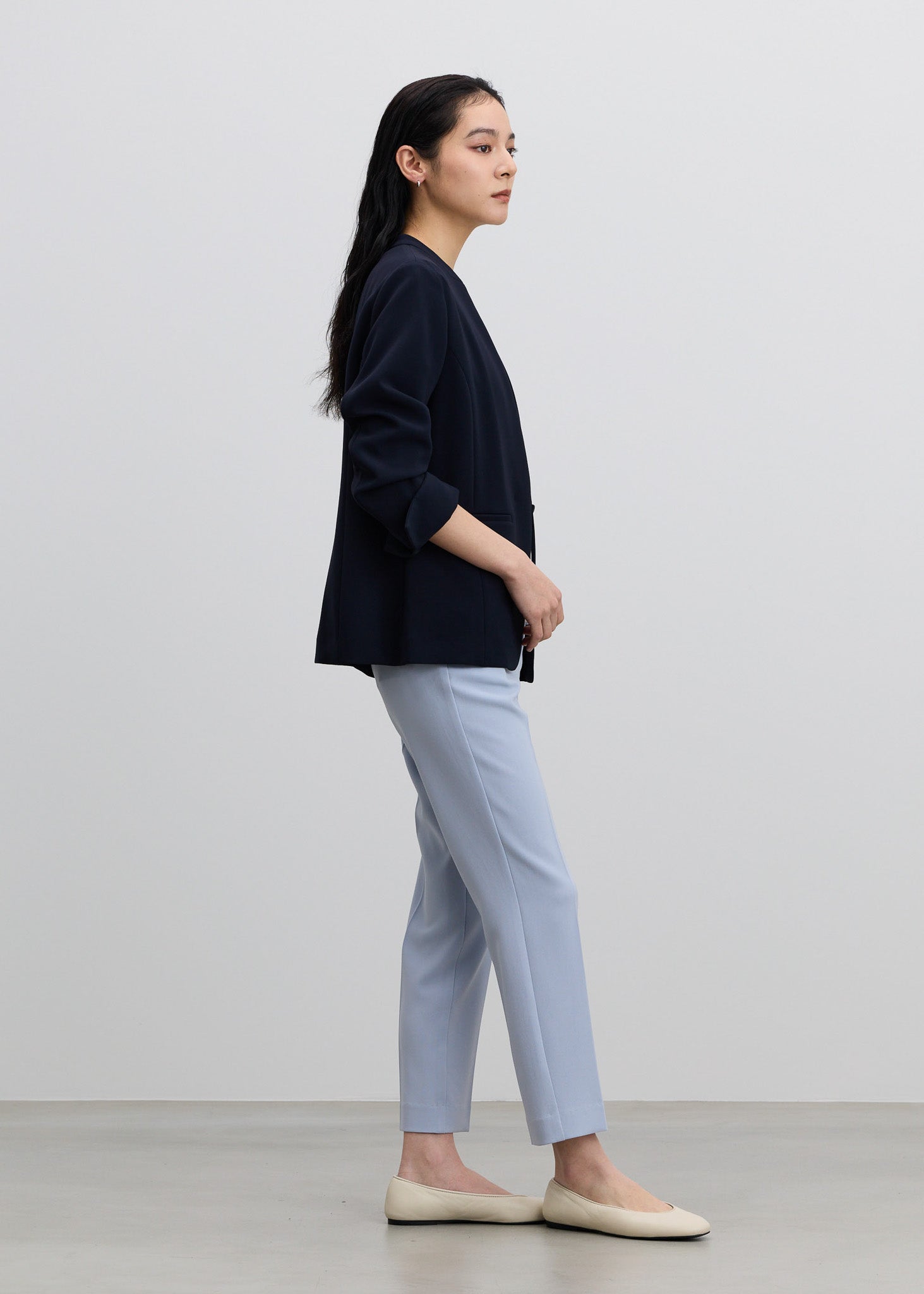 センタープレスパンツ