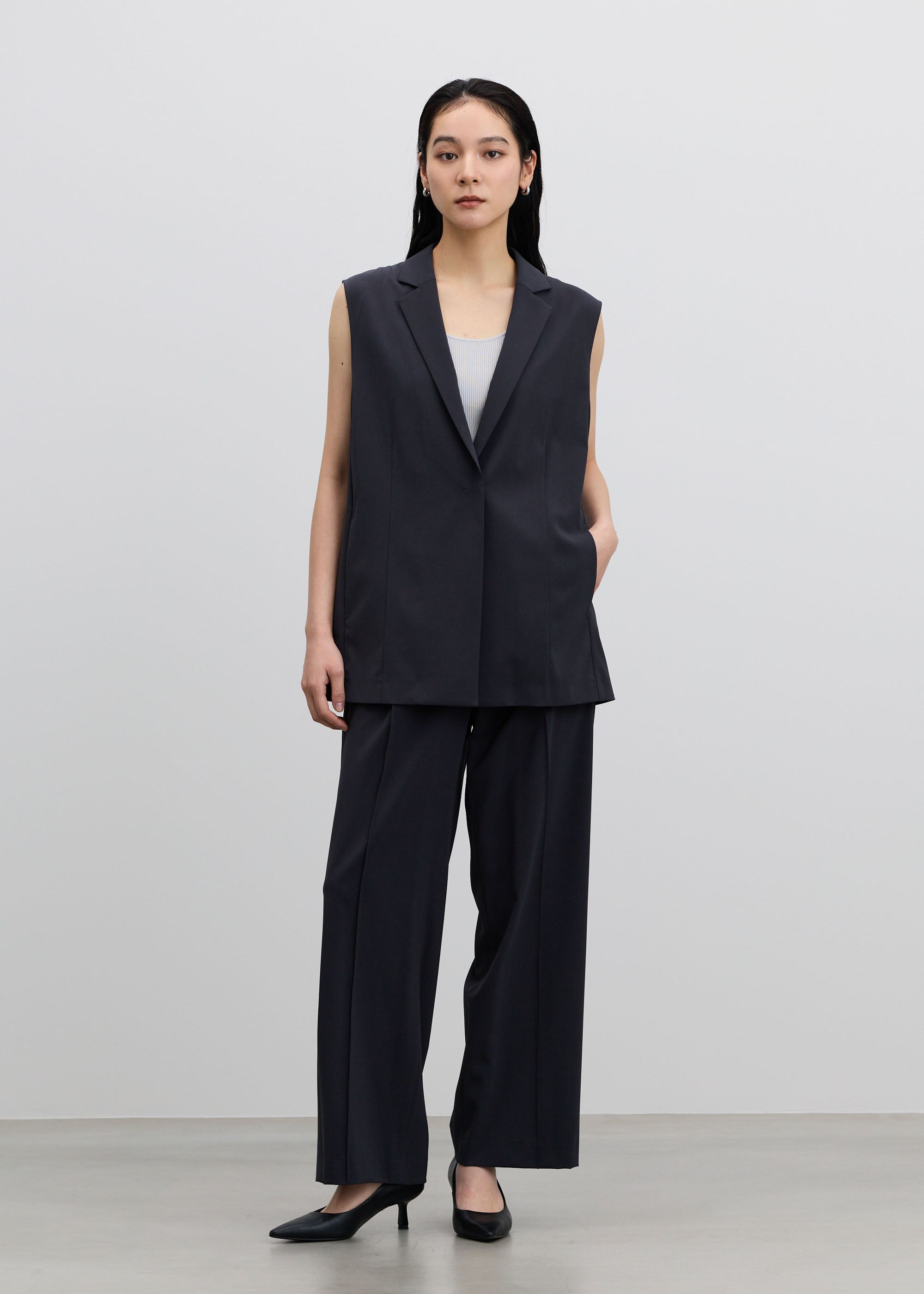 エアリーストレッチテーラードジレ