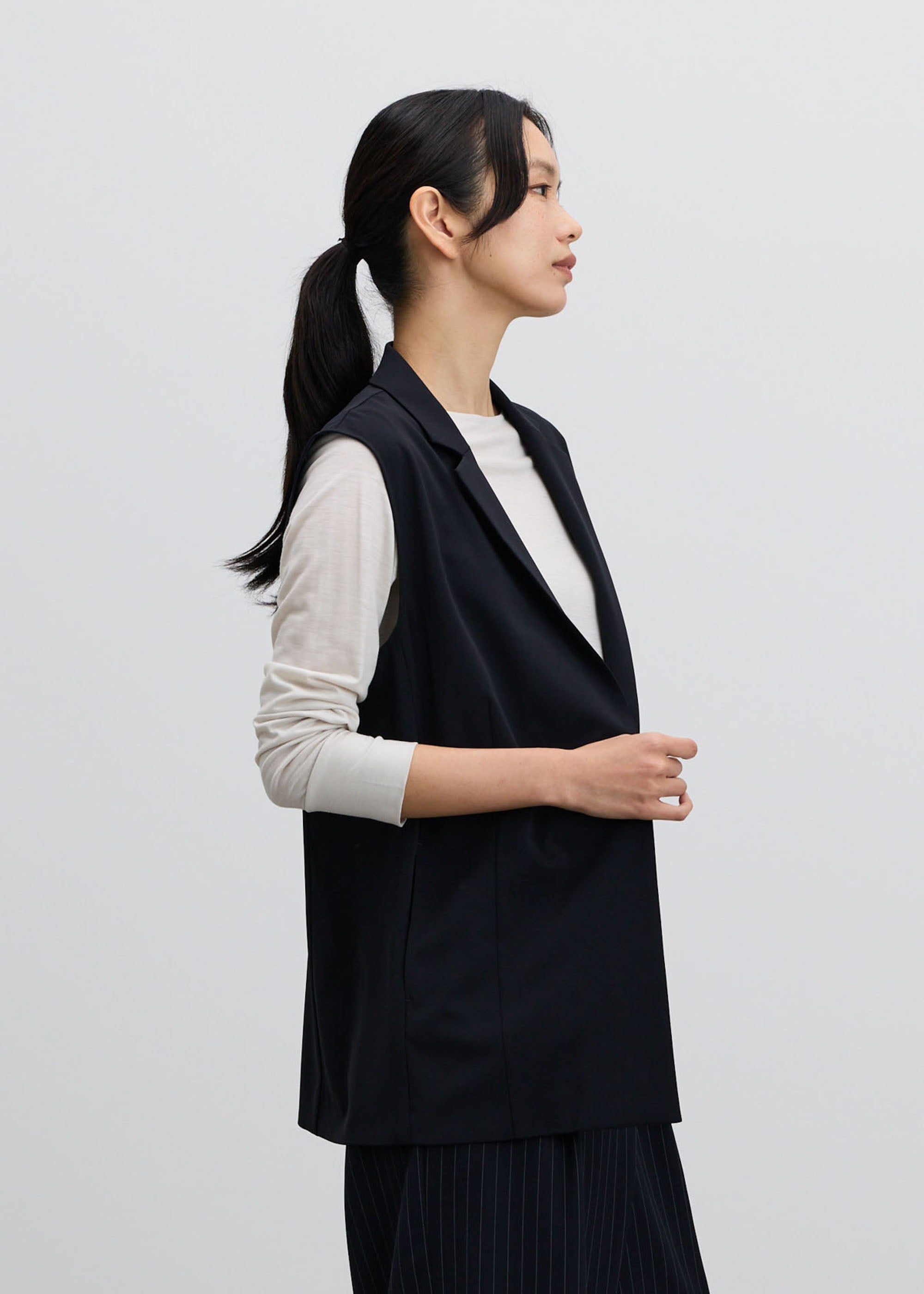 エアリーストレッチテーラードジレ