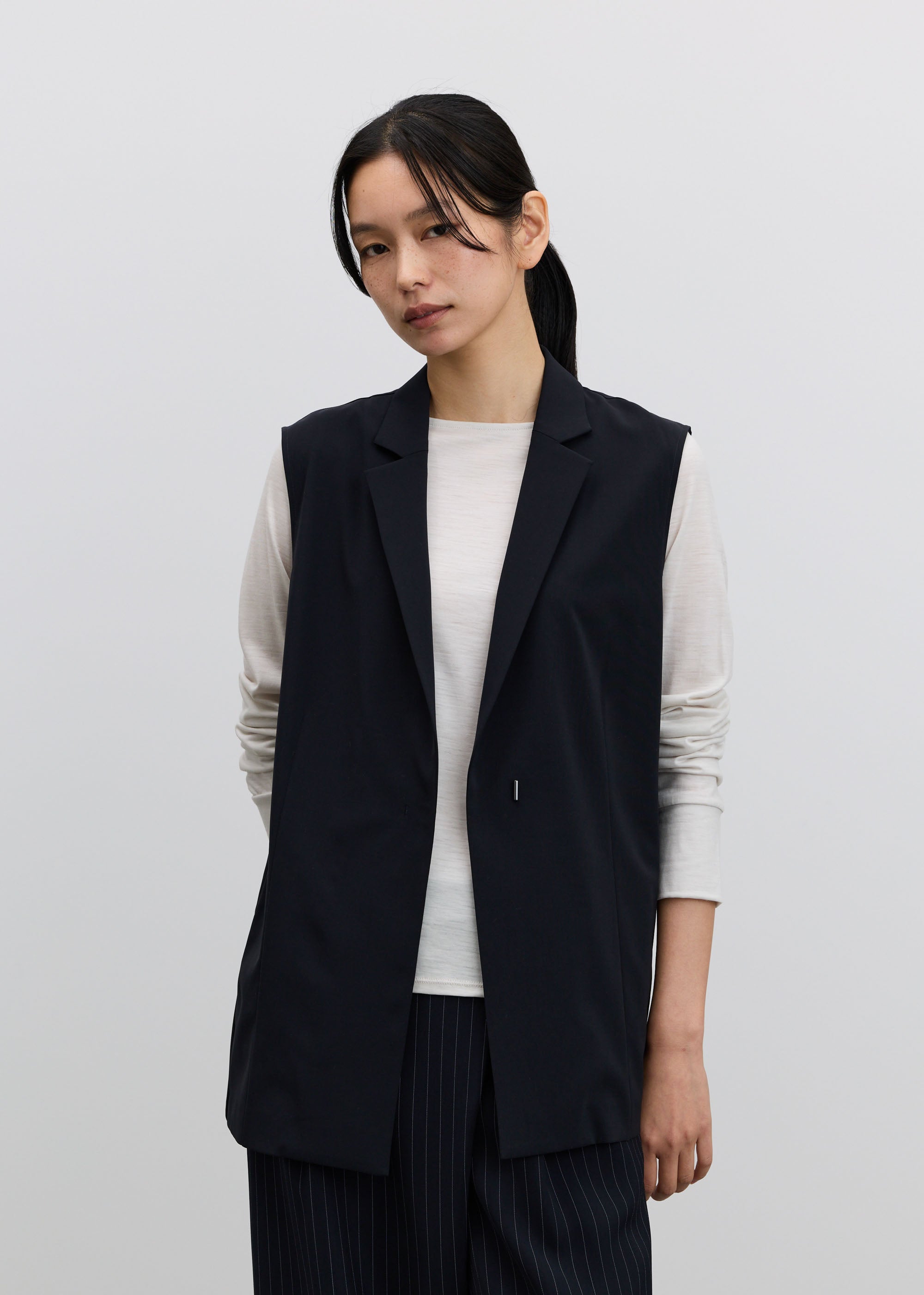 エアリーストレッチテーラードジレ