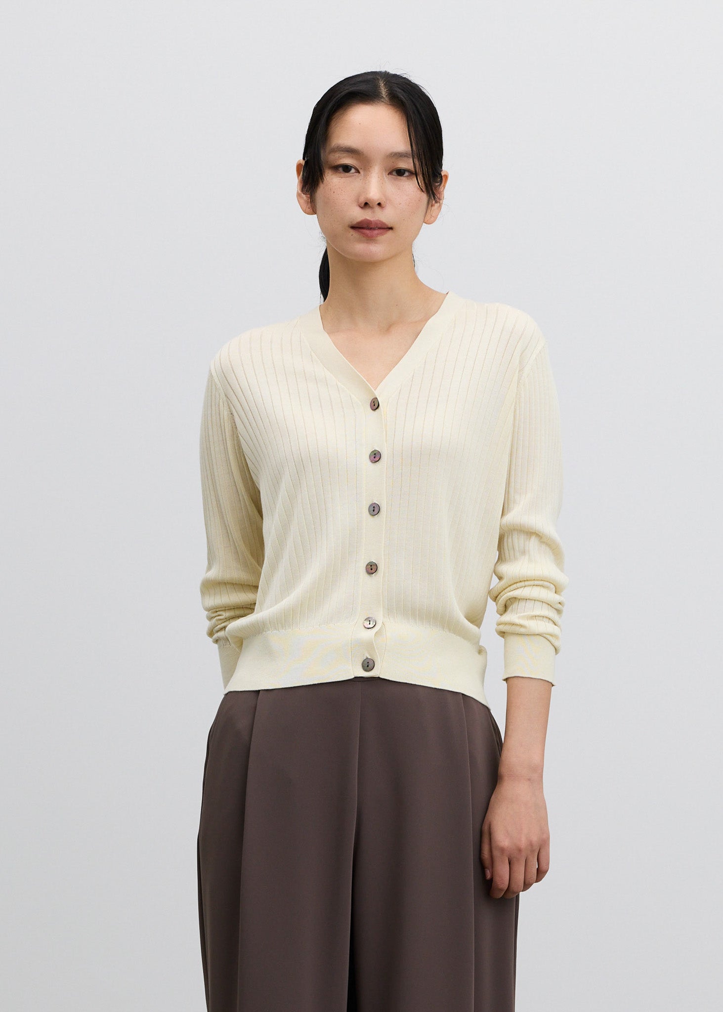シルクワイドリブVネックカーディガン