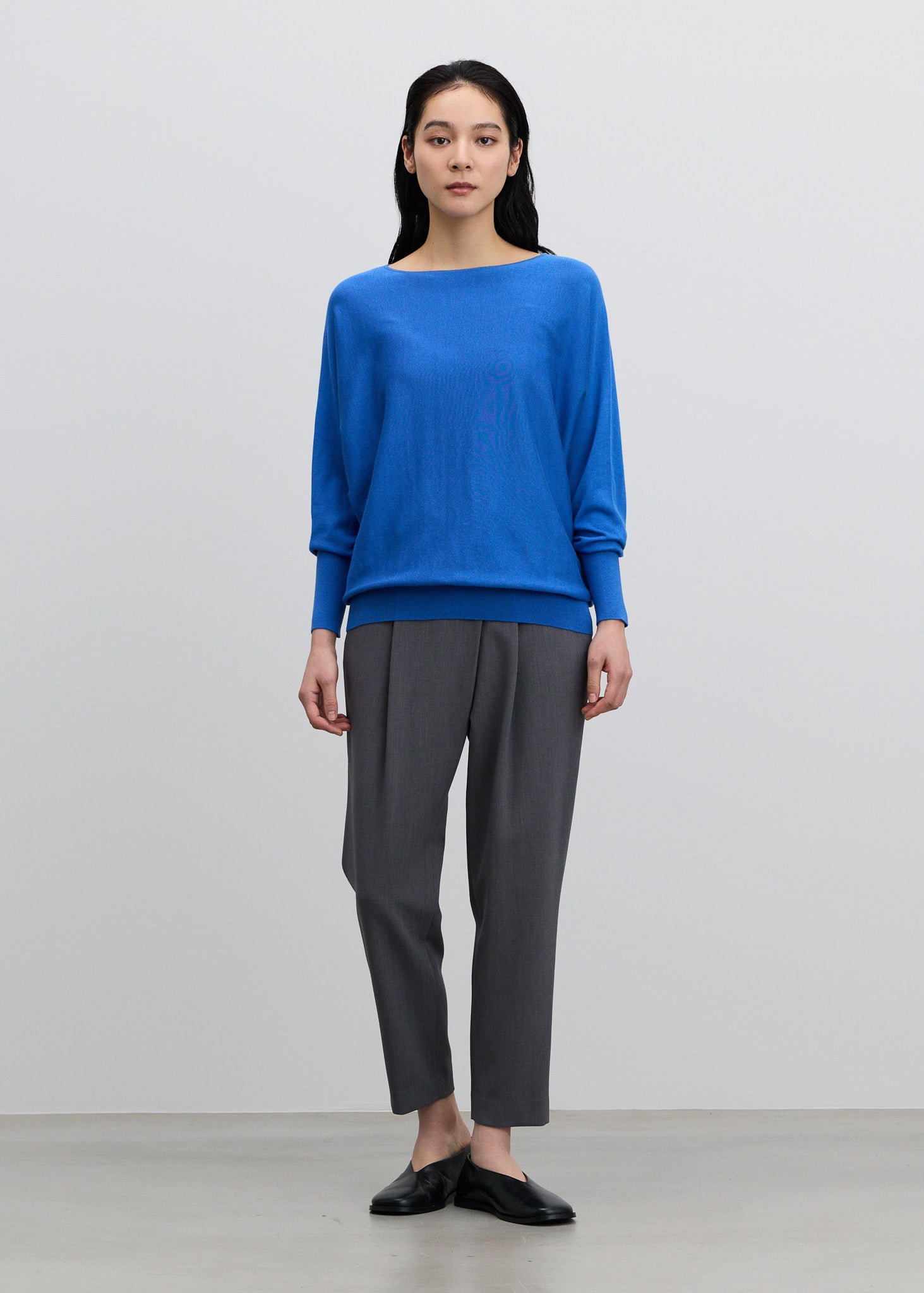 シルクコットンボートネックニット