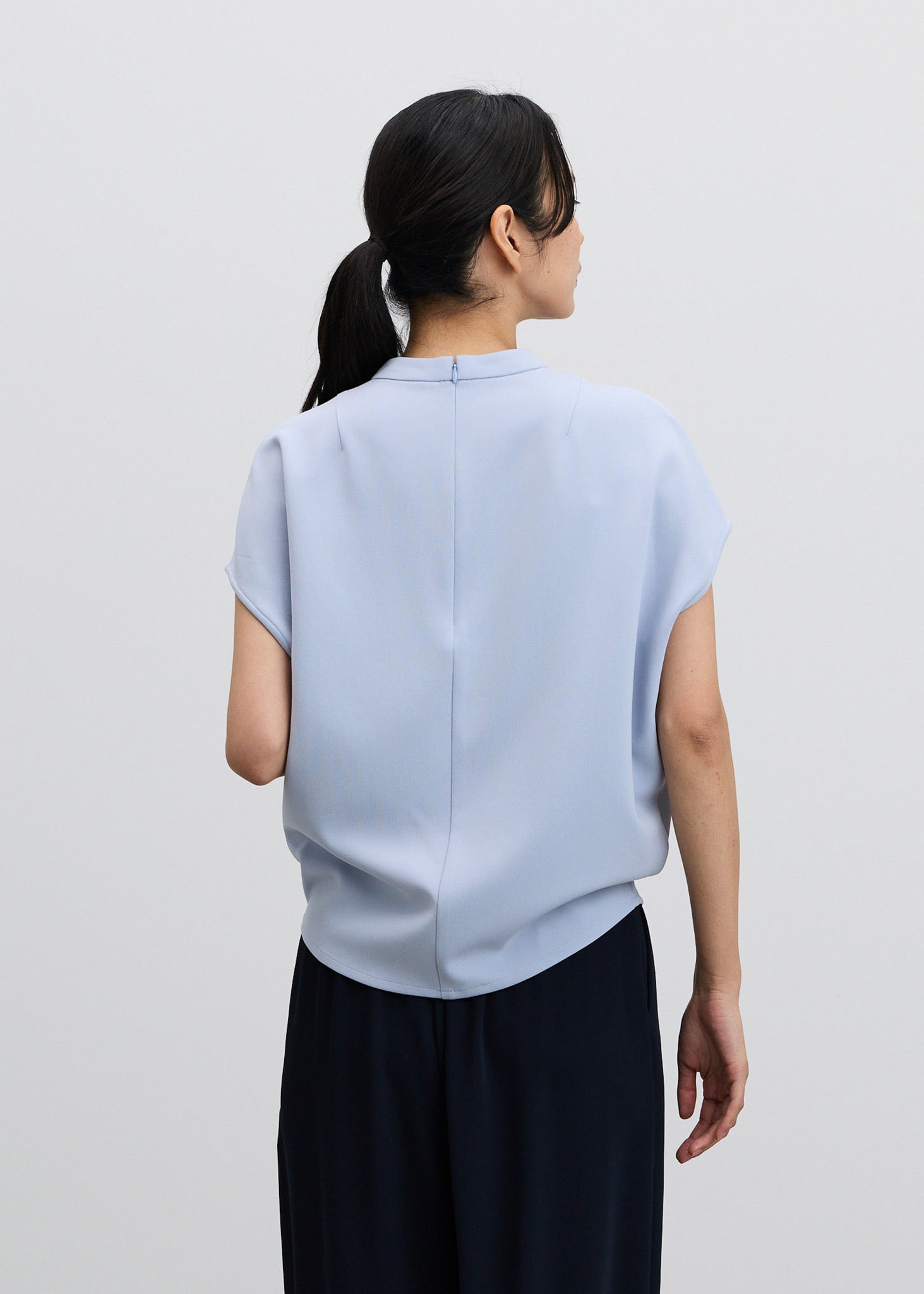 スタンドカラーコクーンブラウス