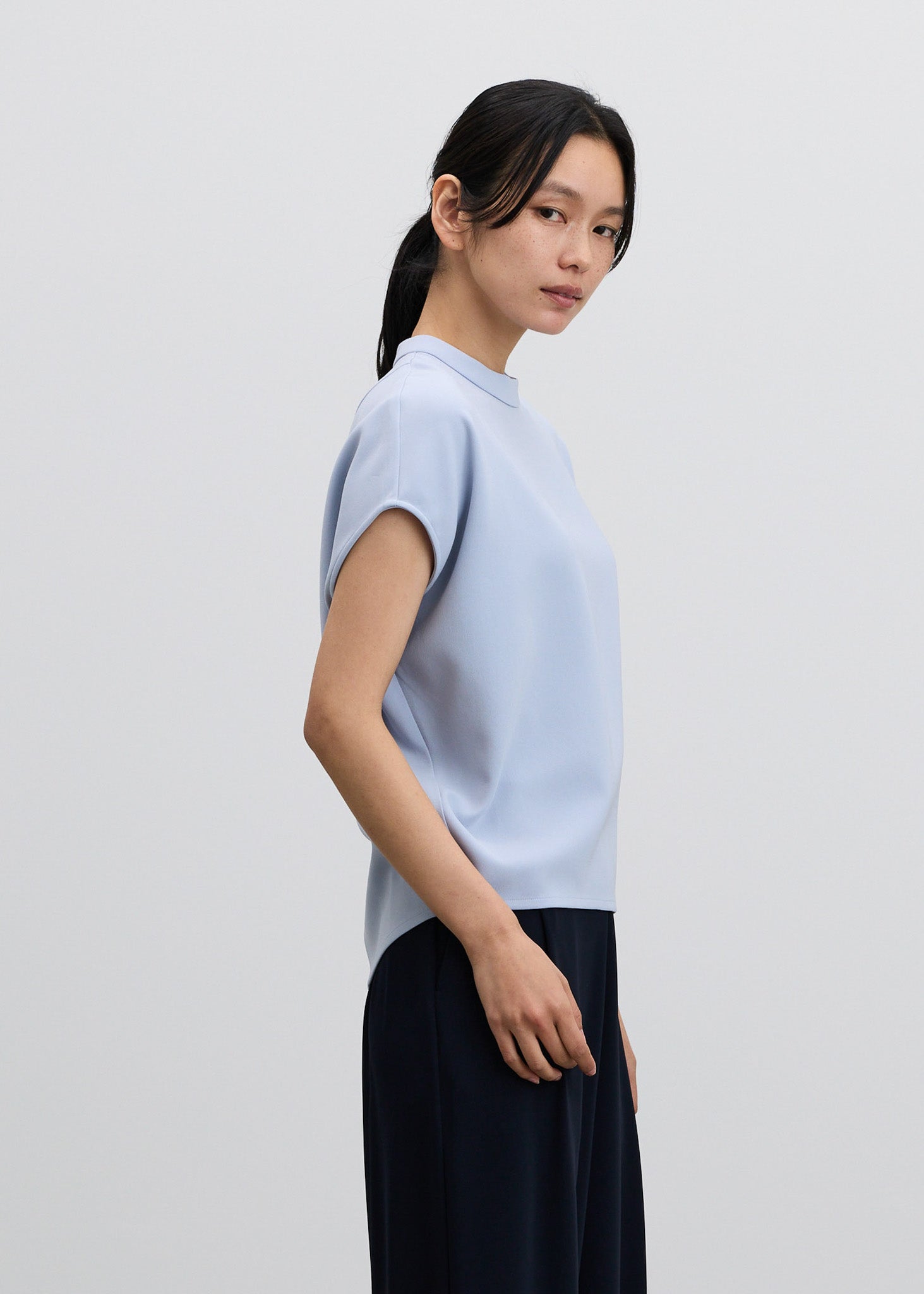 スタンドカラーコクーンブラウス