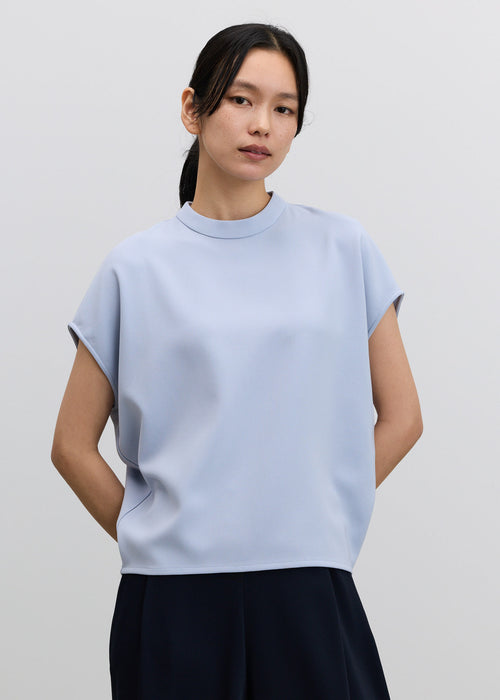 モデル:174cm サイズ:M