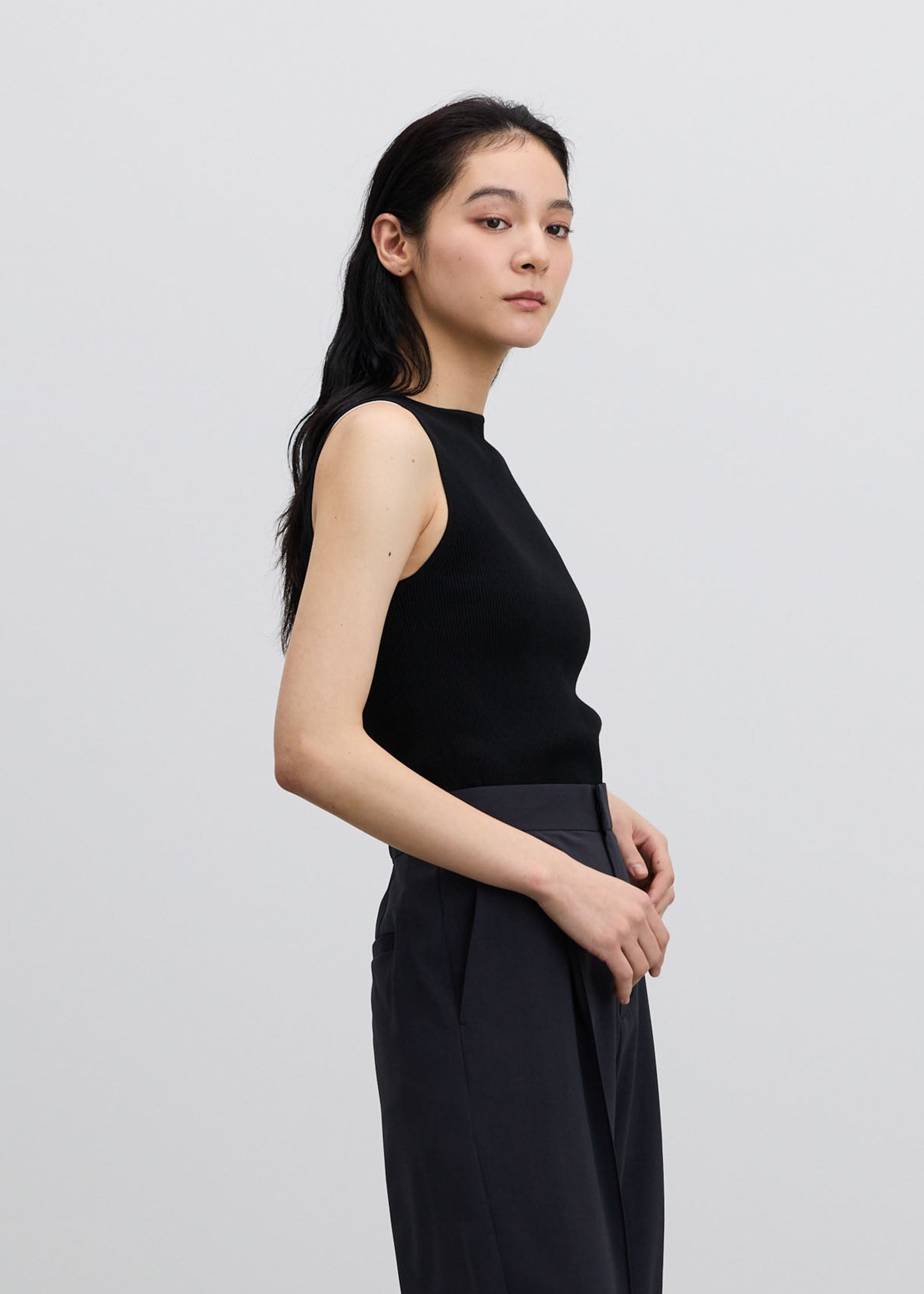 美Neck ノースリーブニット（ボートネック）