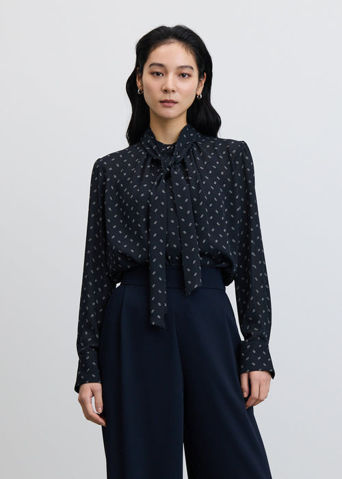 モデル:168cm サイズ:M