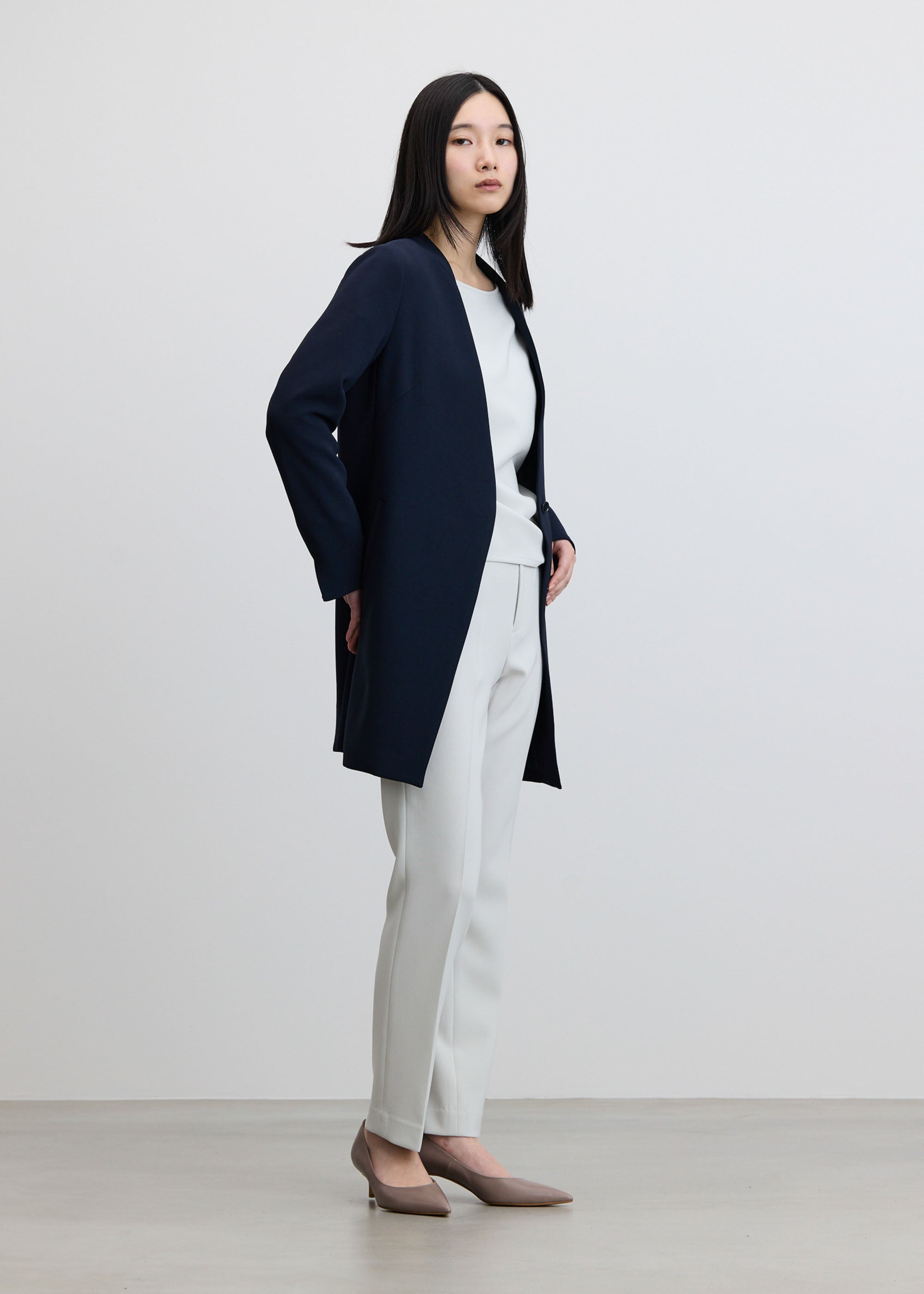 ロングノーカラージャケット - SOÉJU online store｜上質な大人の女性