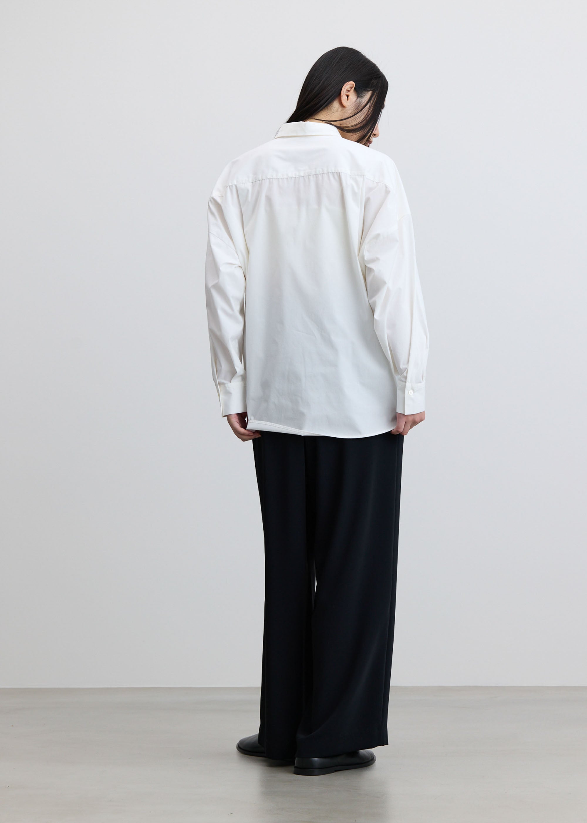 サイドタックワイドパンツ