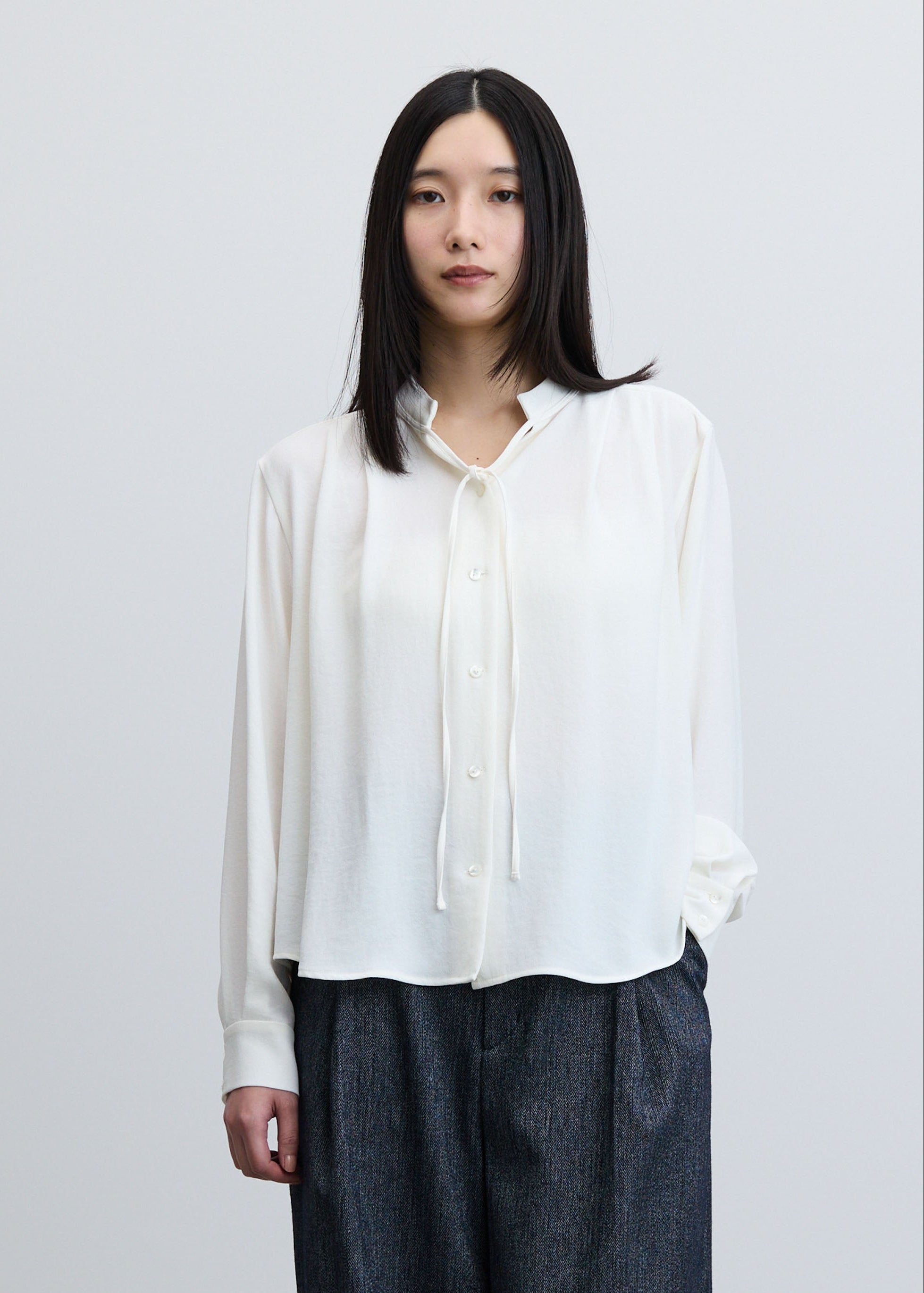 ジョーゼットリボンブラウス - SOÉJU online store|上質な大人の女性 ジョーゼットリボンブラウス - SOÉJU online store|上質な大人の女性