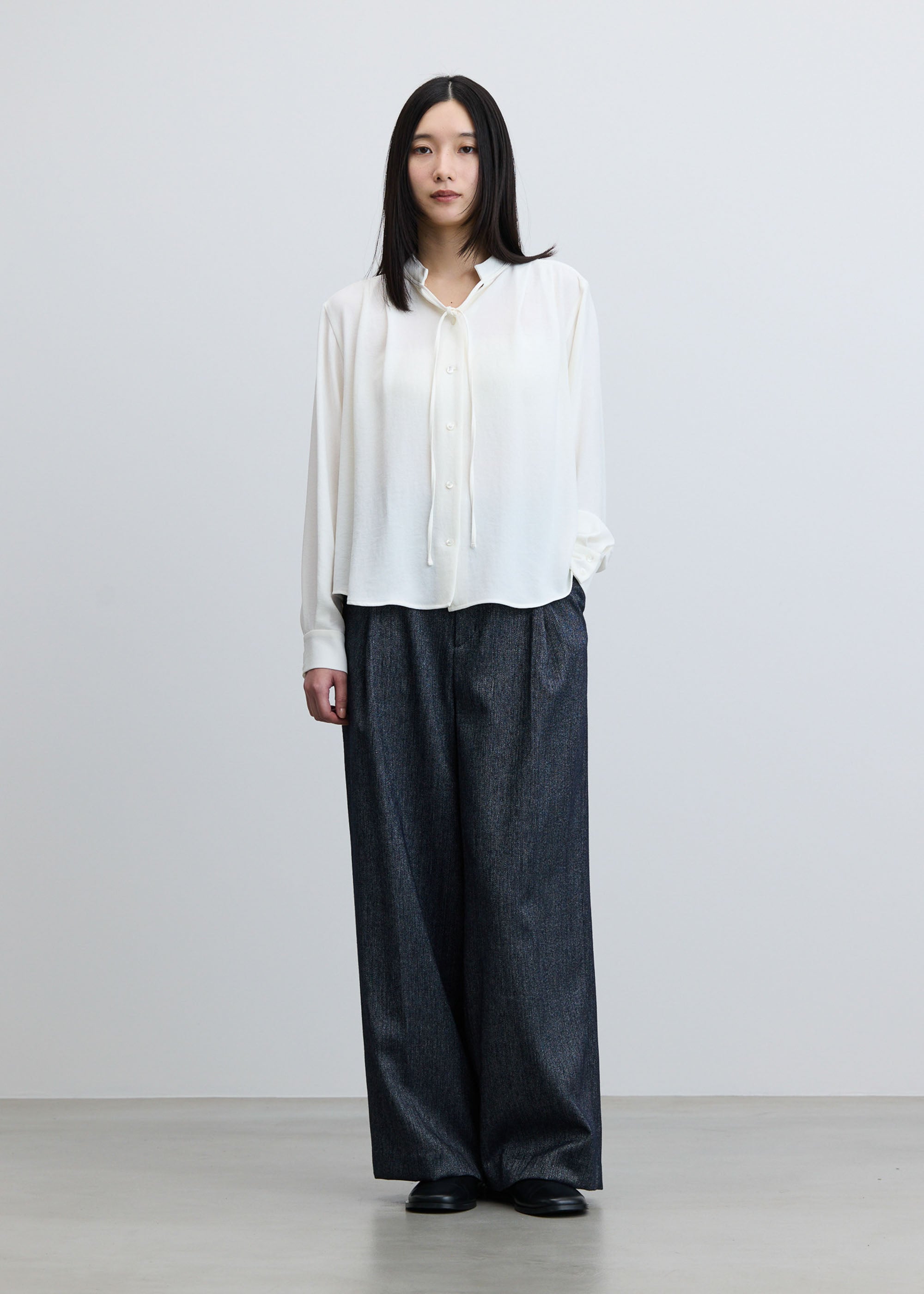 SOEJU ソージュ　ジョーゼットリボンブラウスM ブルーグレー ジョーゼットリボンブラウス - SOÉJU online store｜上質な大人の女性