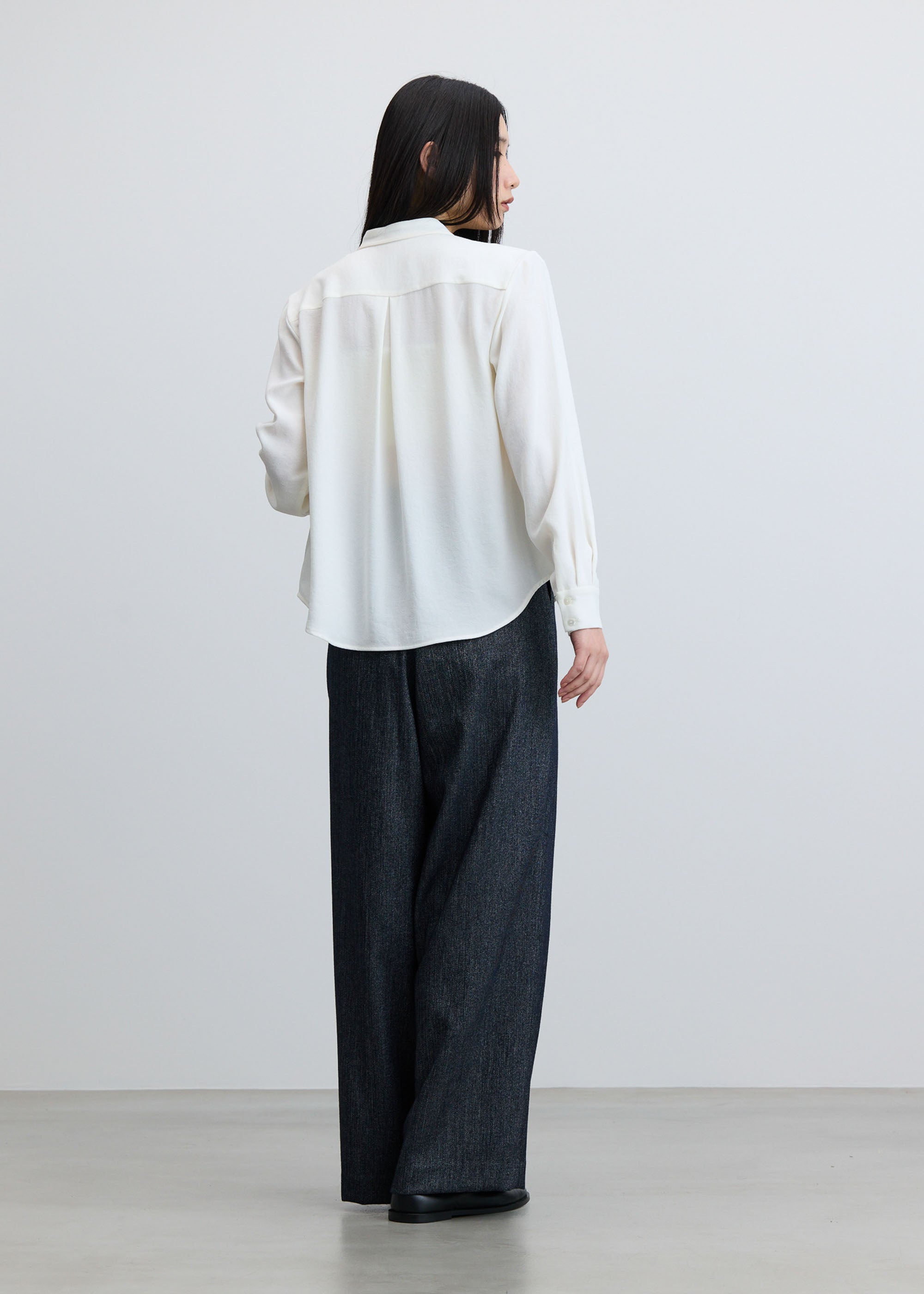 ヘリンボーンタックワイドパンツ