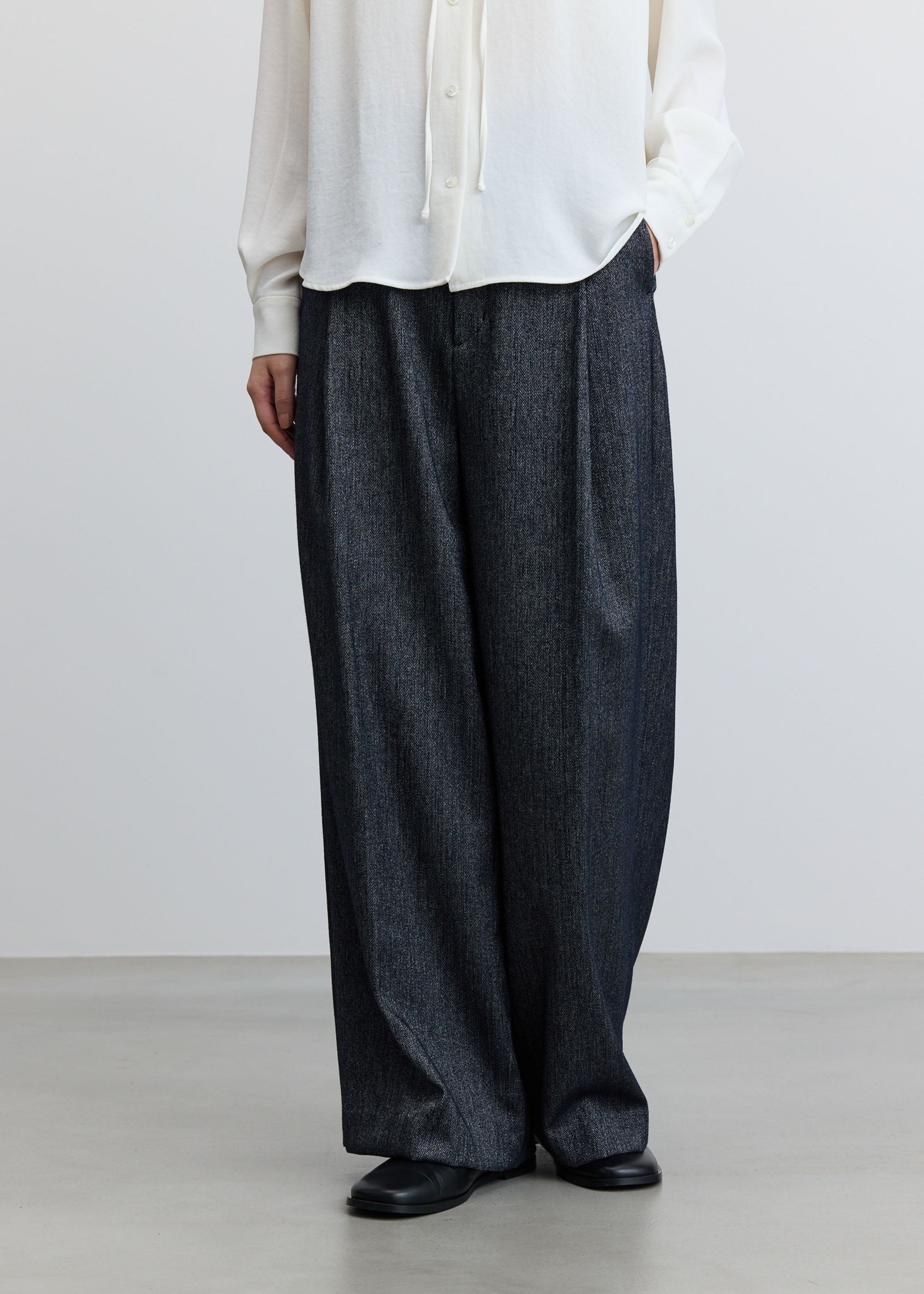 希少 PLEATS PLEASE 総柄 アラジンパンツ ワイドジョガーパンツ 希少 PLEATS PLEASE 総柄 アラジンパンツ ワイドジョガーパンツ 希少