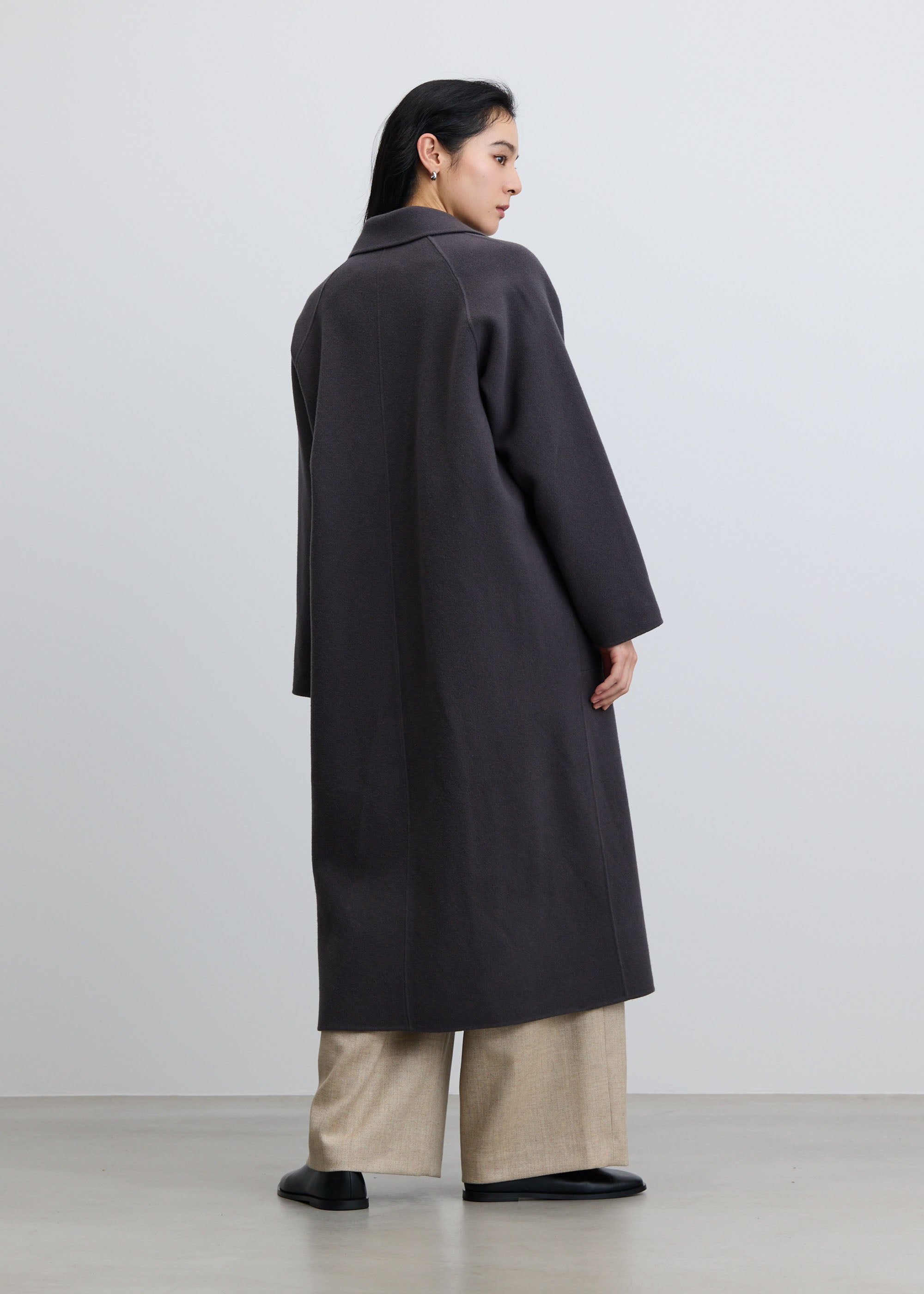 未使用 大人気完売品 SOEJU ソージュ ウールリバーローブコート ウールリバーローブコート - SOÉJU online store｜上質な大人の女性の