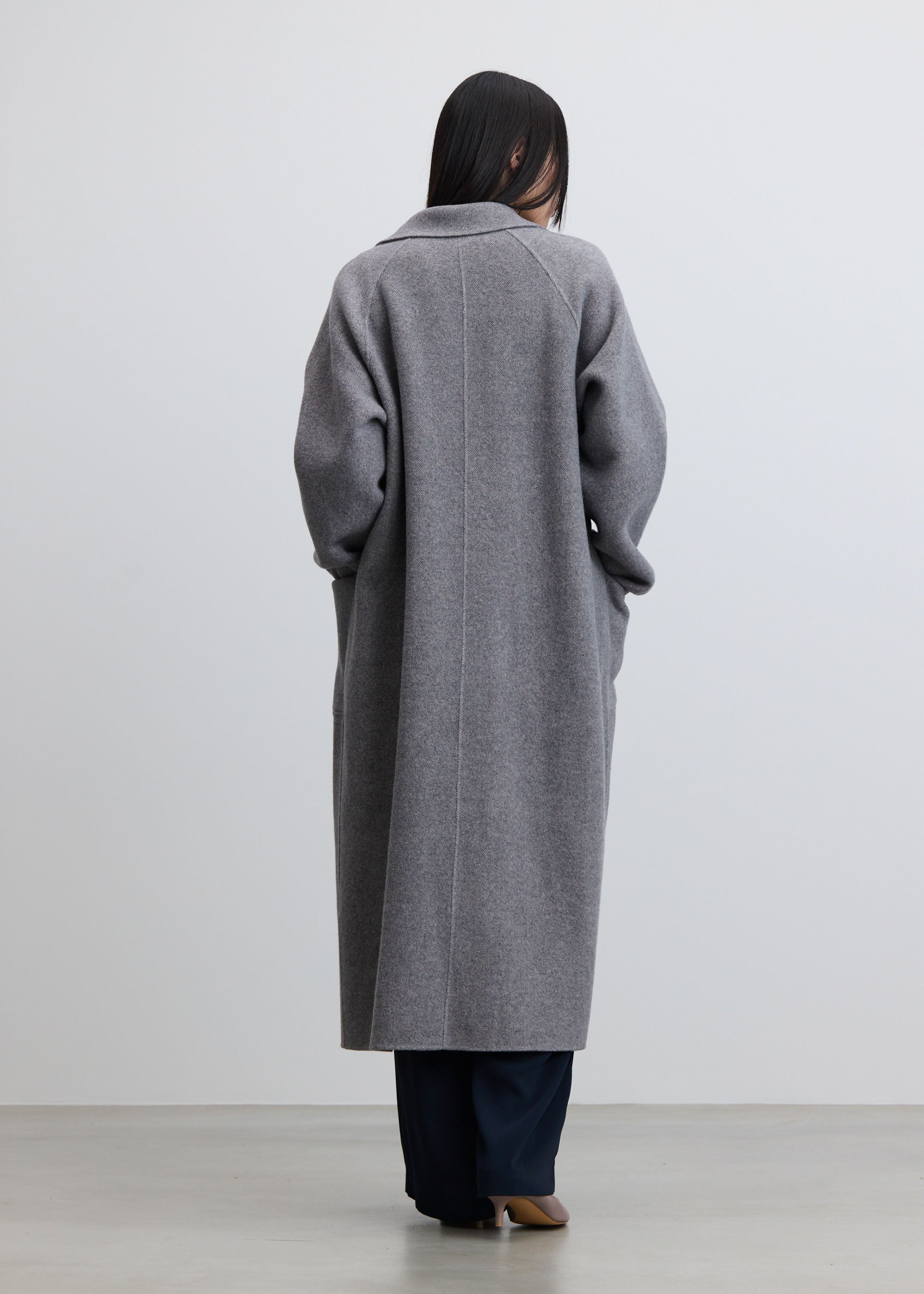 SOEJU ウールリバーローブコート　チャコール　アウター　M ウールリバーローブコート - SOÉJU online store｜上質な大人の女性の
