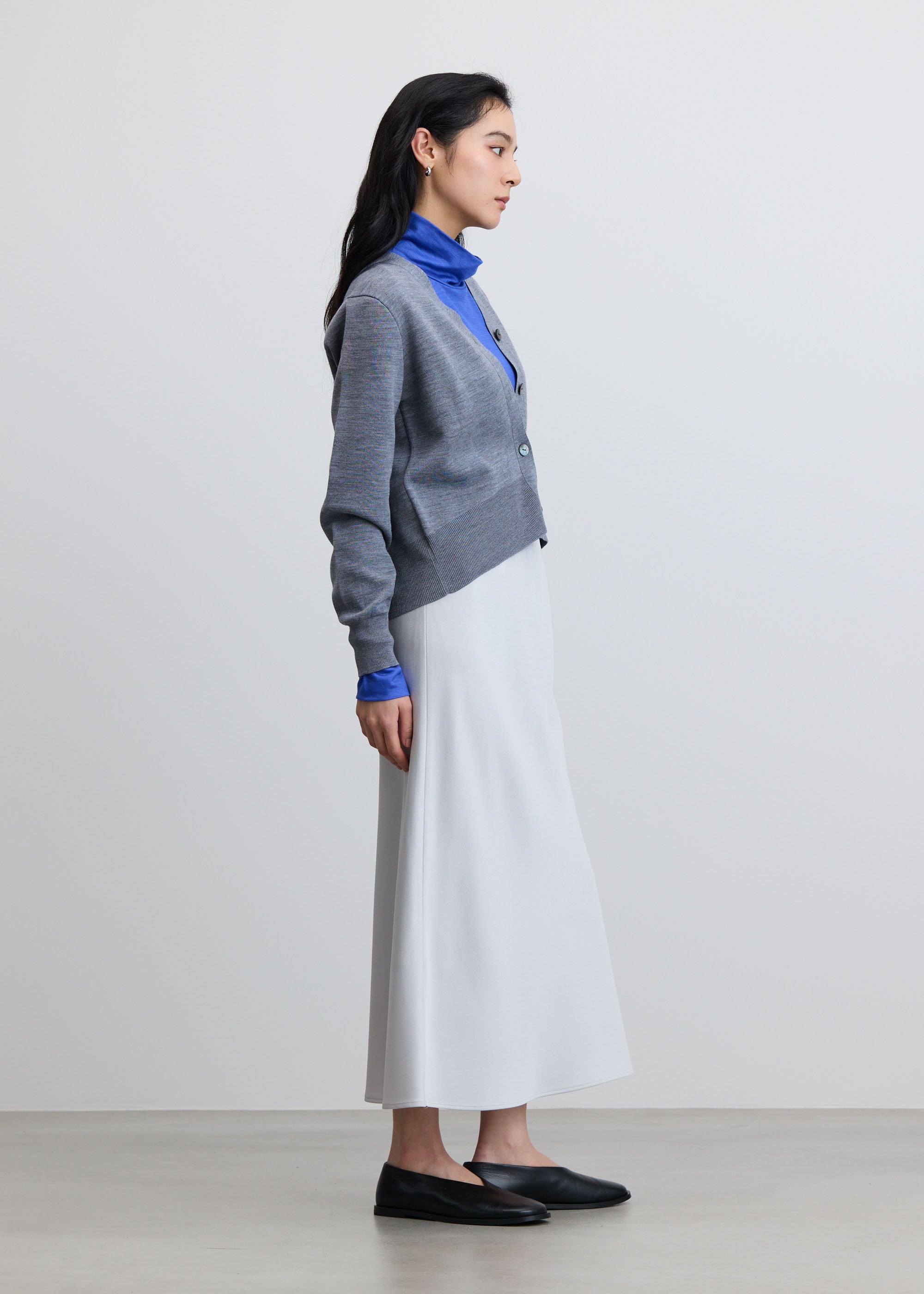 トリアセサテンロングスカート