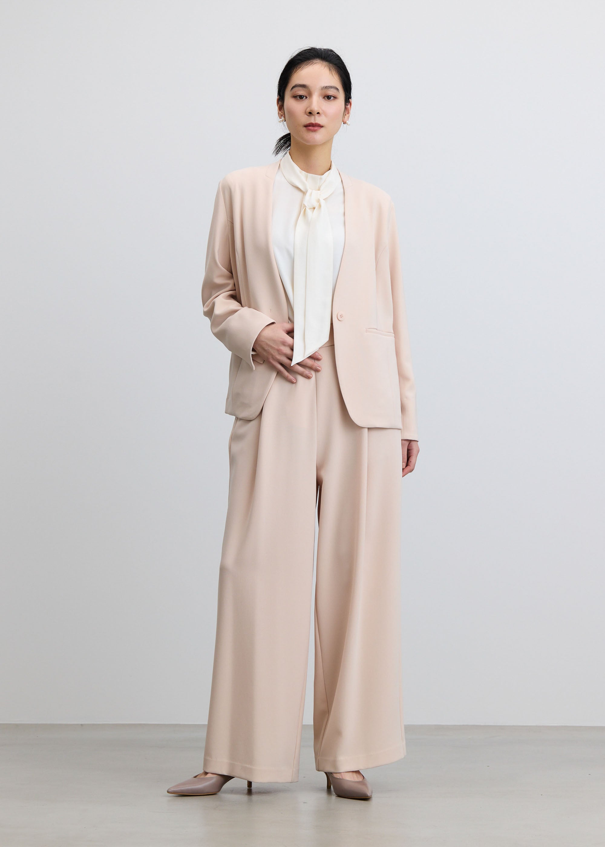 ノーカラージャケット