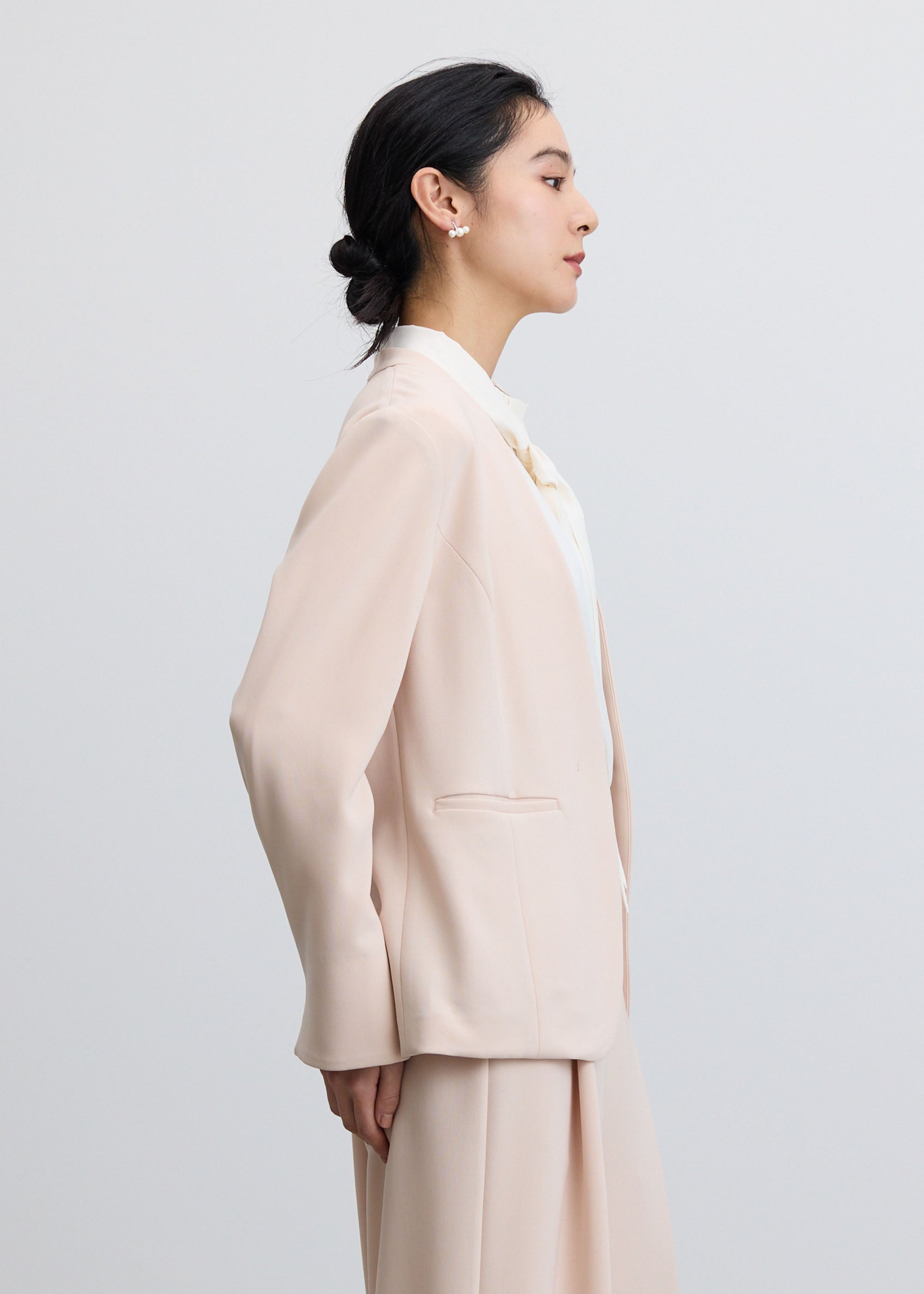 ノーカラージャケット